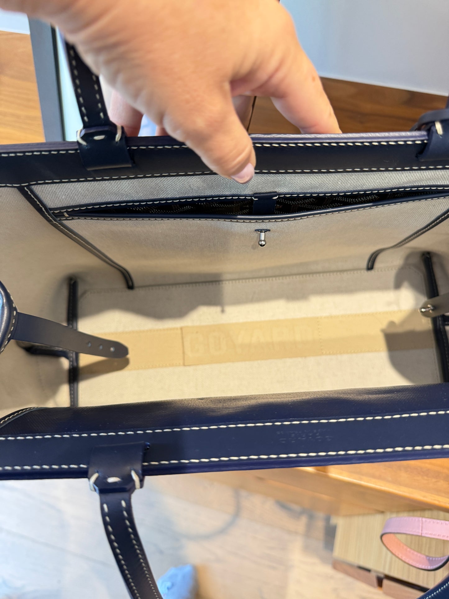 Goyardine Bellechasse in Navy