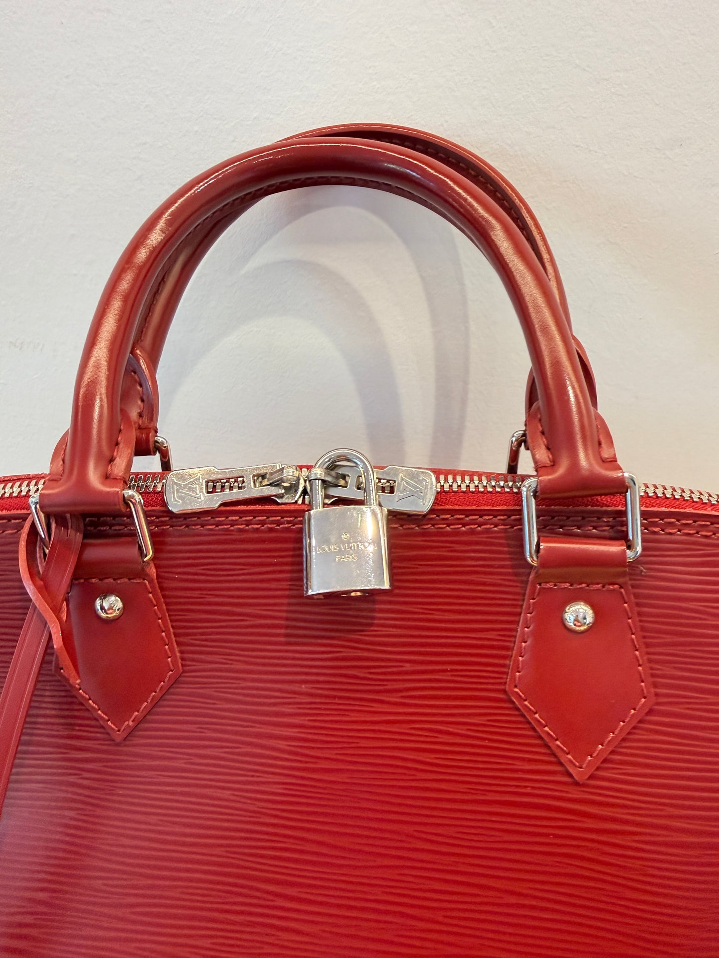 Louis Vuitton Alma GM Red Pre-Owned