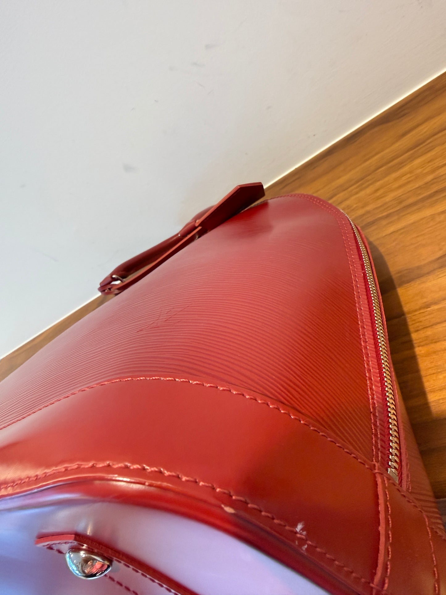 Louis Vuitton Alma GM Red Pre-Owned