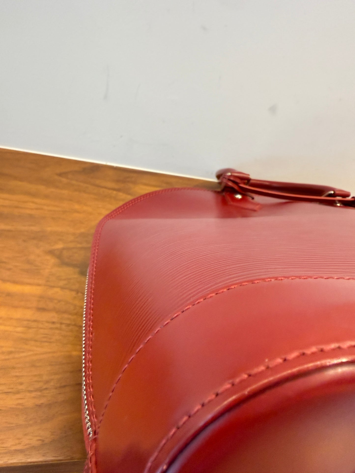 Louis Vuitton Alma GM Red Pre-Owned
