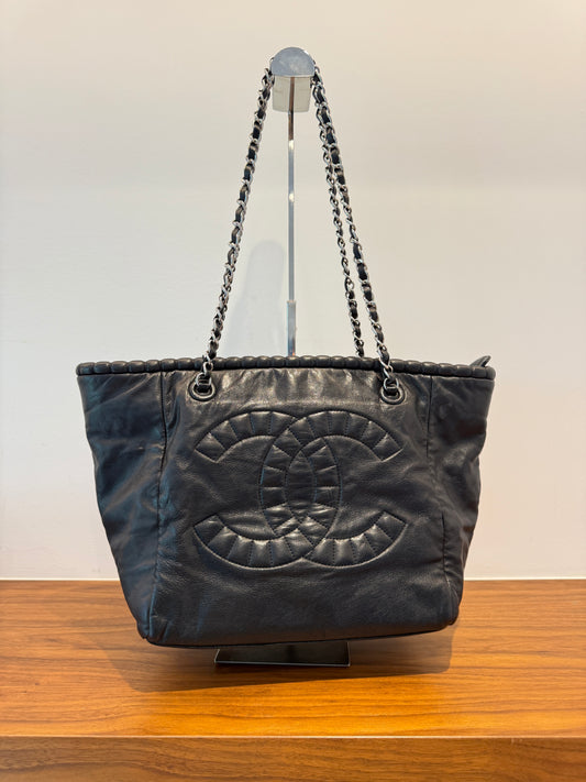 Chanel Coco Shopping Tote in Black Leather Pre-Owned