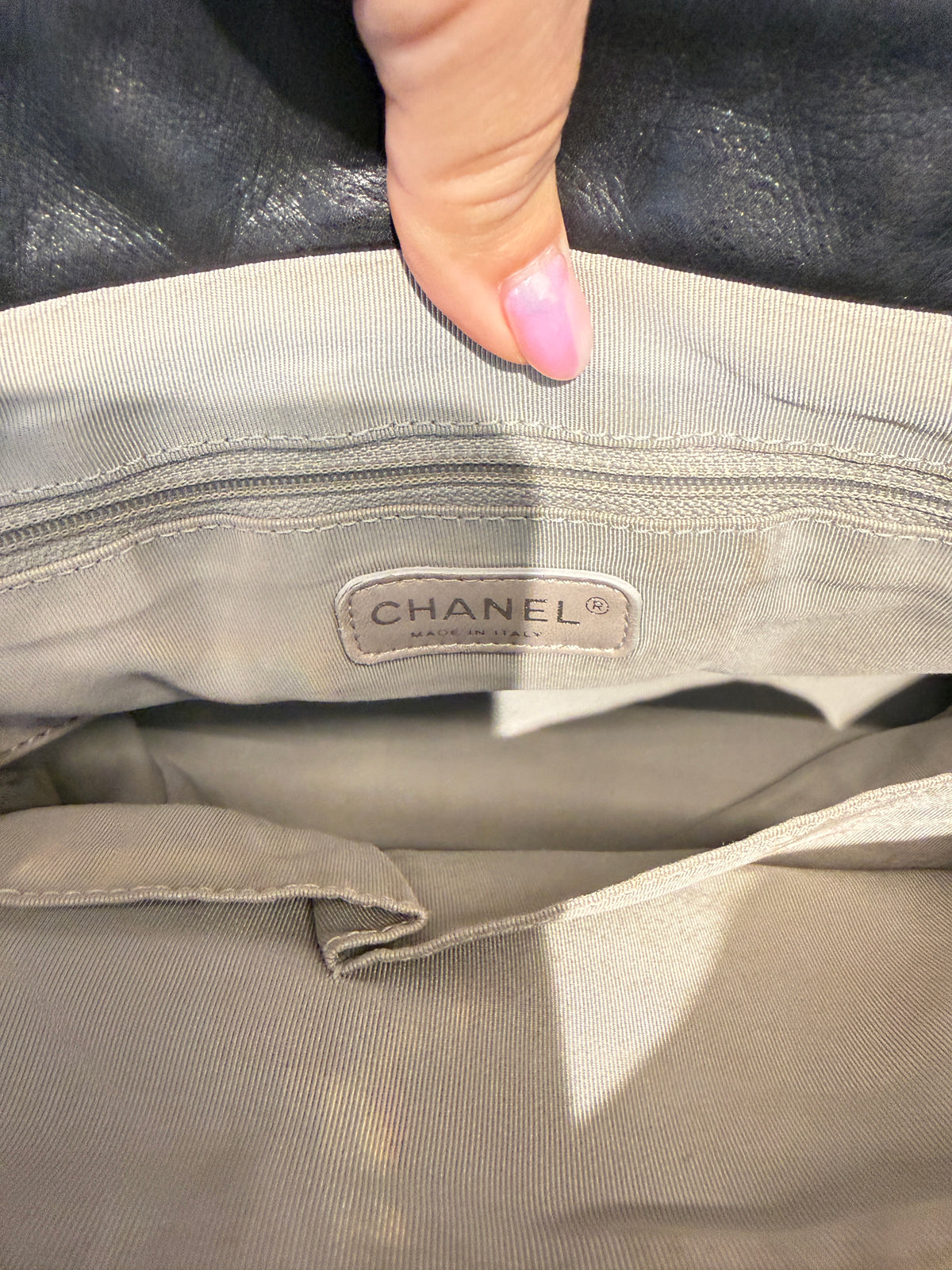 Chanel Coco Shopping Tote in Black Leather Pre-Owned