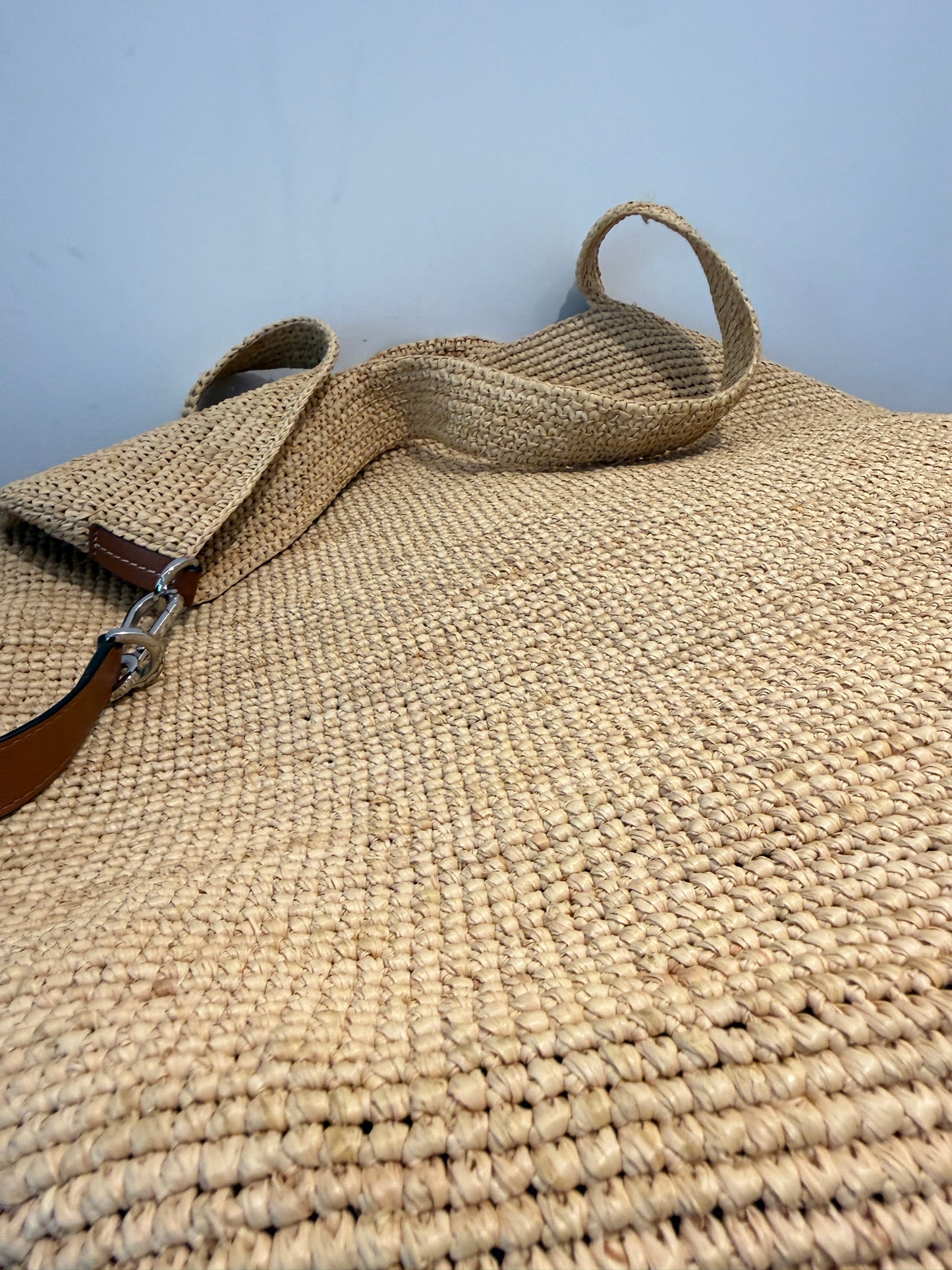 Loewe Raffia Paula's Ibiza Slit Tote Bag Natural Tan