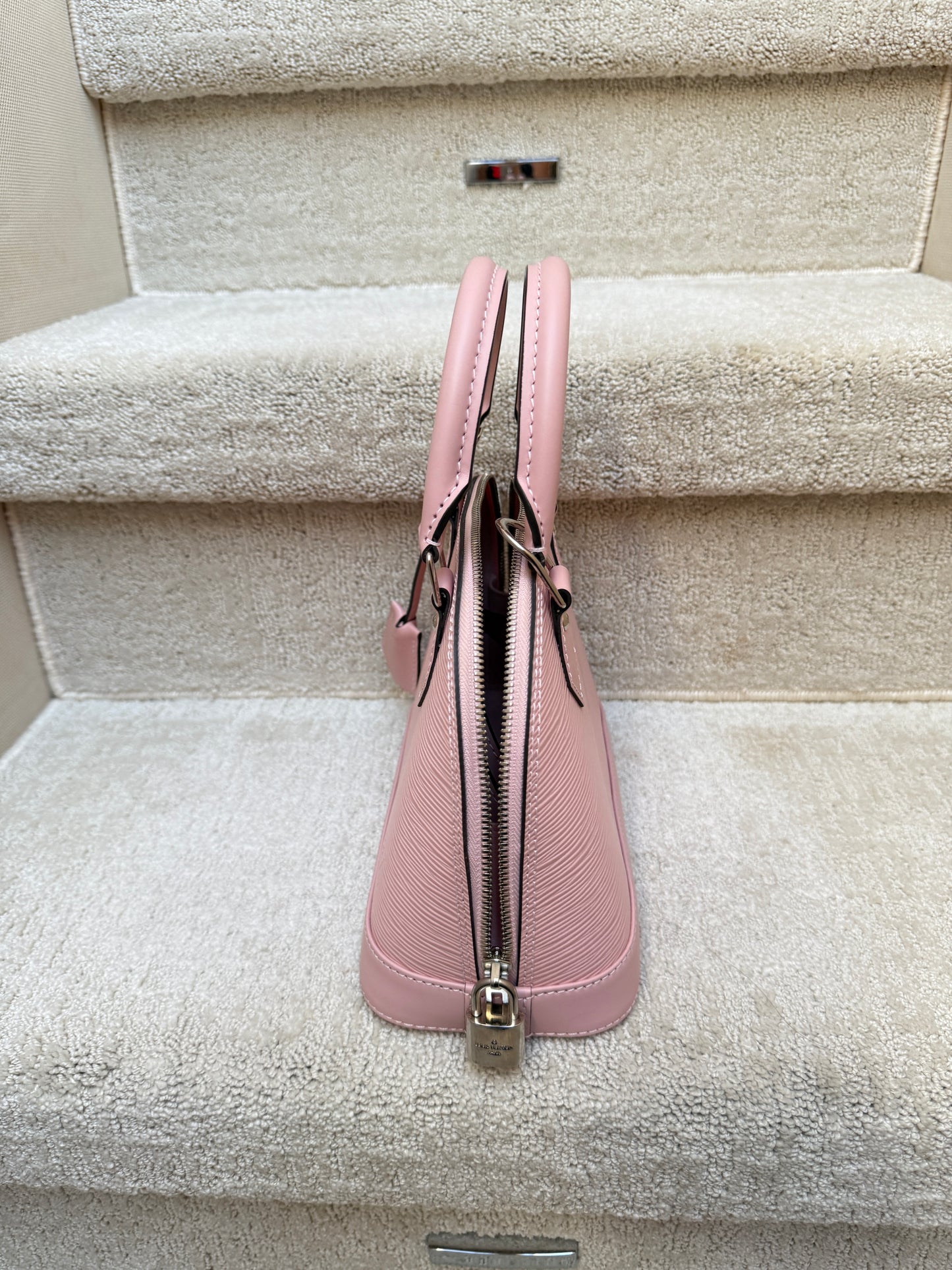 Louis Vuitton Epi Alma BB in Baby Pink 2