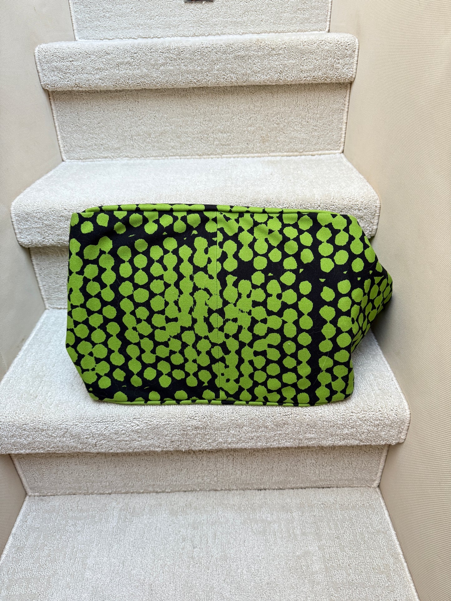 Bottega Veneto Canvas Vache Bubble Bag in Black & Green