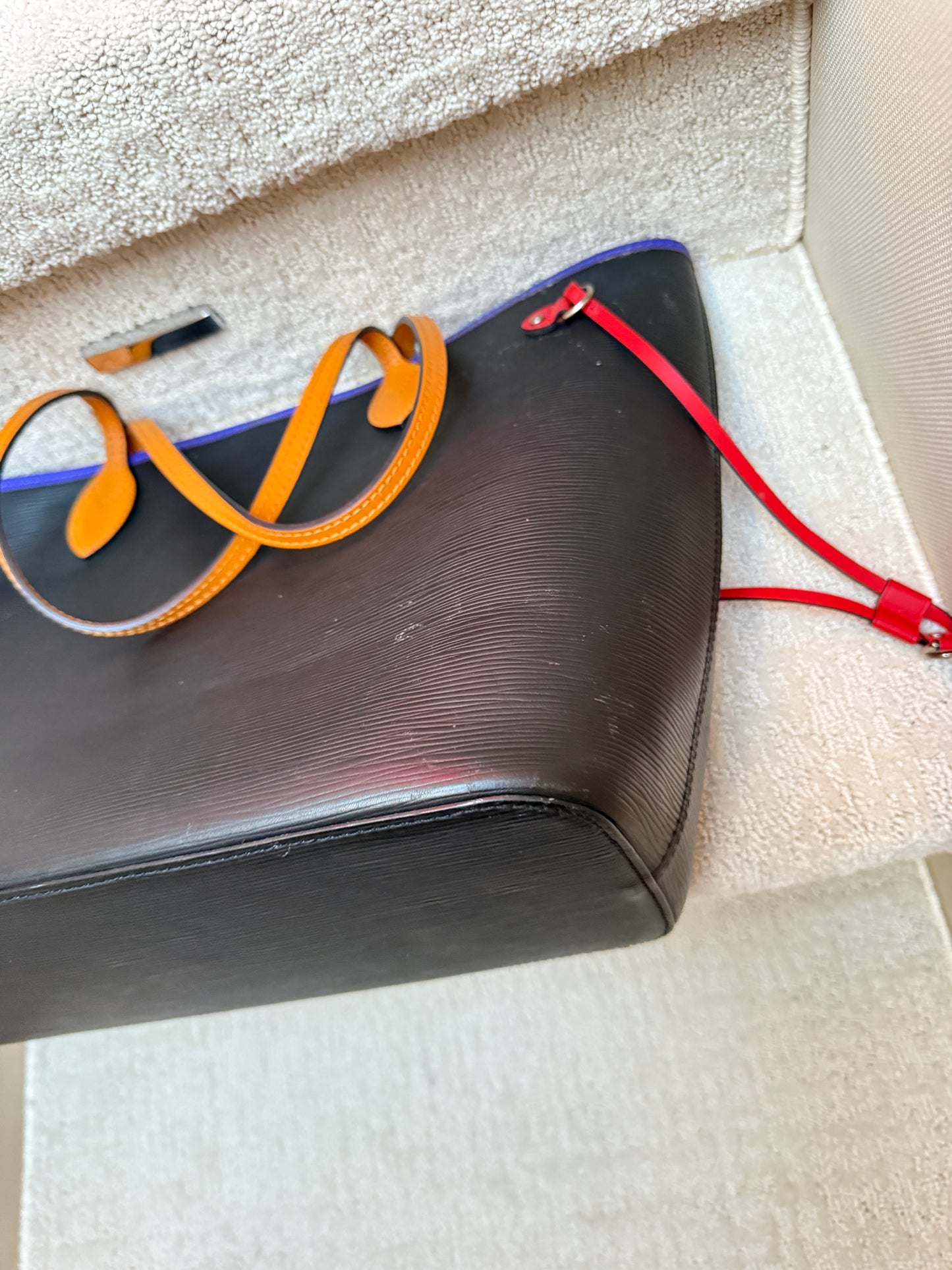 Louis Vuitton Neverfull in EPI Leather Tri colour Noir Figue Safran