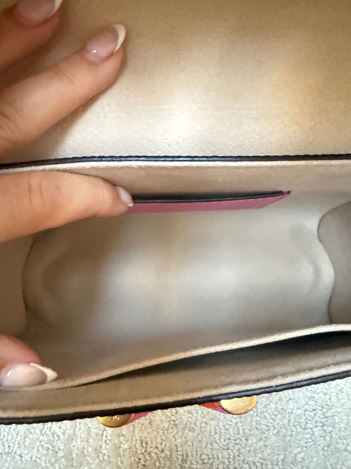 Louis Vuitton MM Twist in White Epi