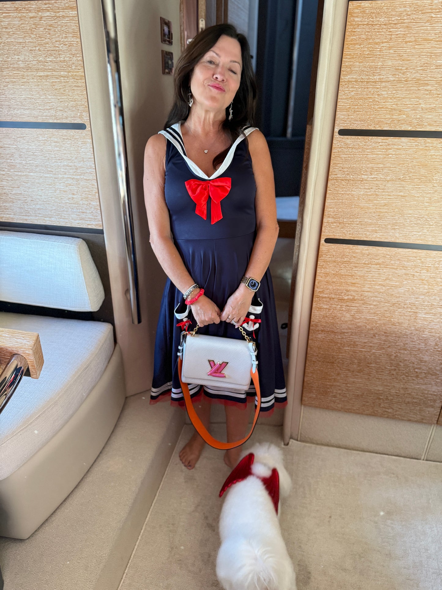 Louis Vuitton MM Twist in White Epi