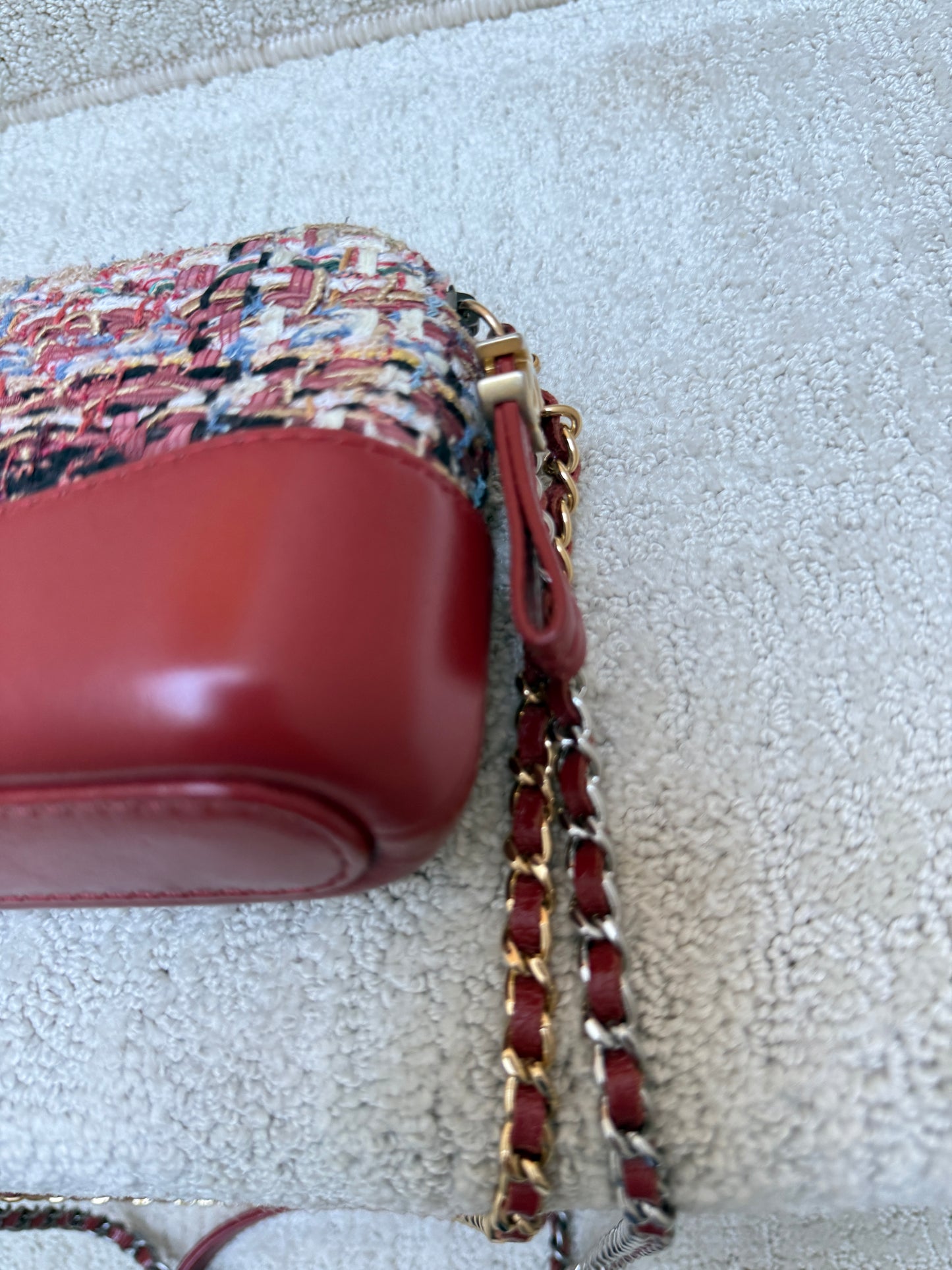 Chanel Calfskin Quilted Small Gabrielle Clutch With Chain Red