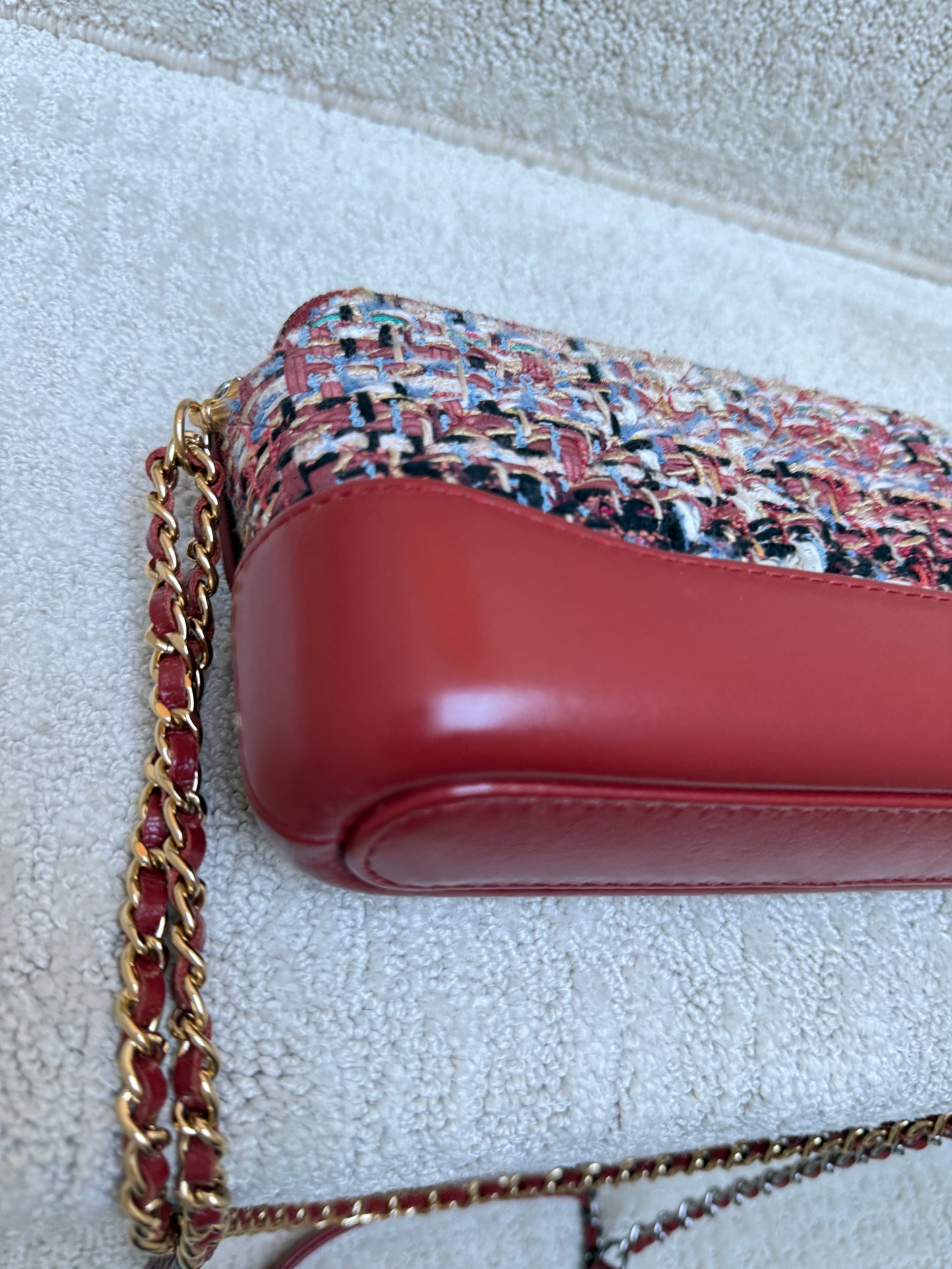 Chanel Calfskin Quilted Small Gabrielle Clutch With Chain Red