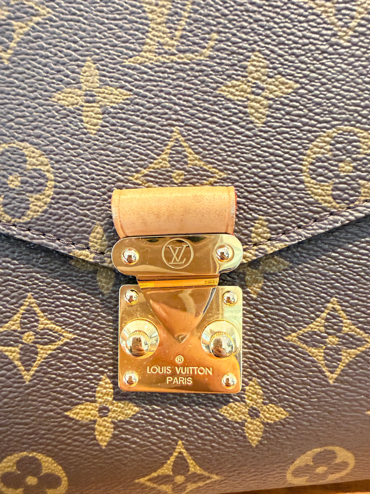 Louis Vuitton Metis Pochette Monogram Pre-Owned