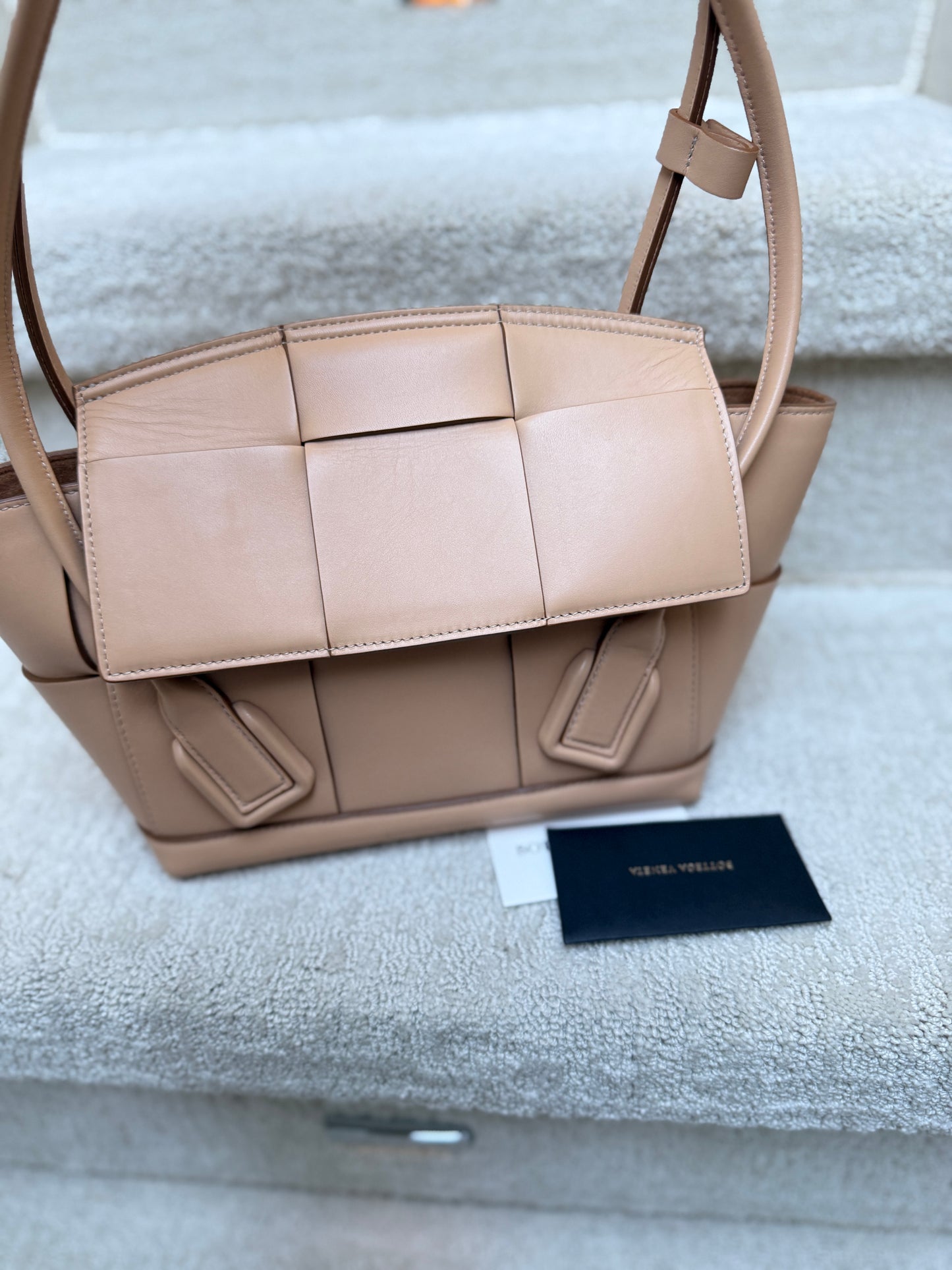 Bottega Veneta Arco Tote Small Caramel