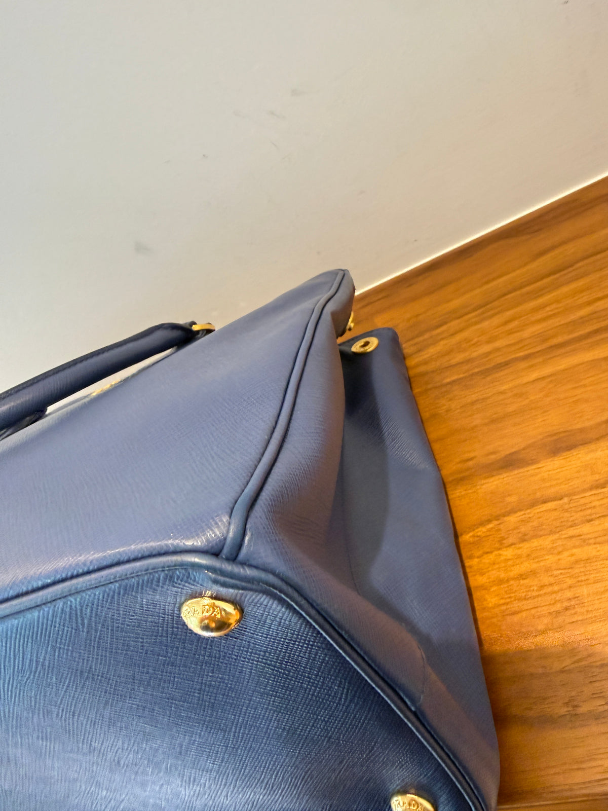 Prada Galleria Large in Saffiano Leather in Navy Blue Pre-Owned