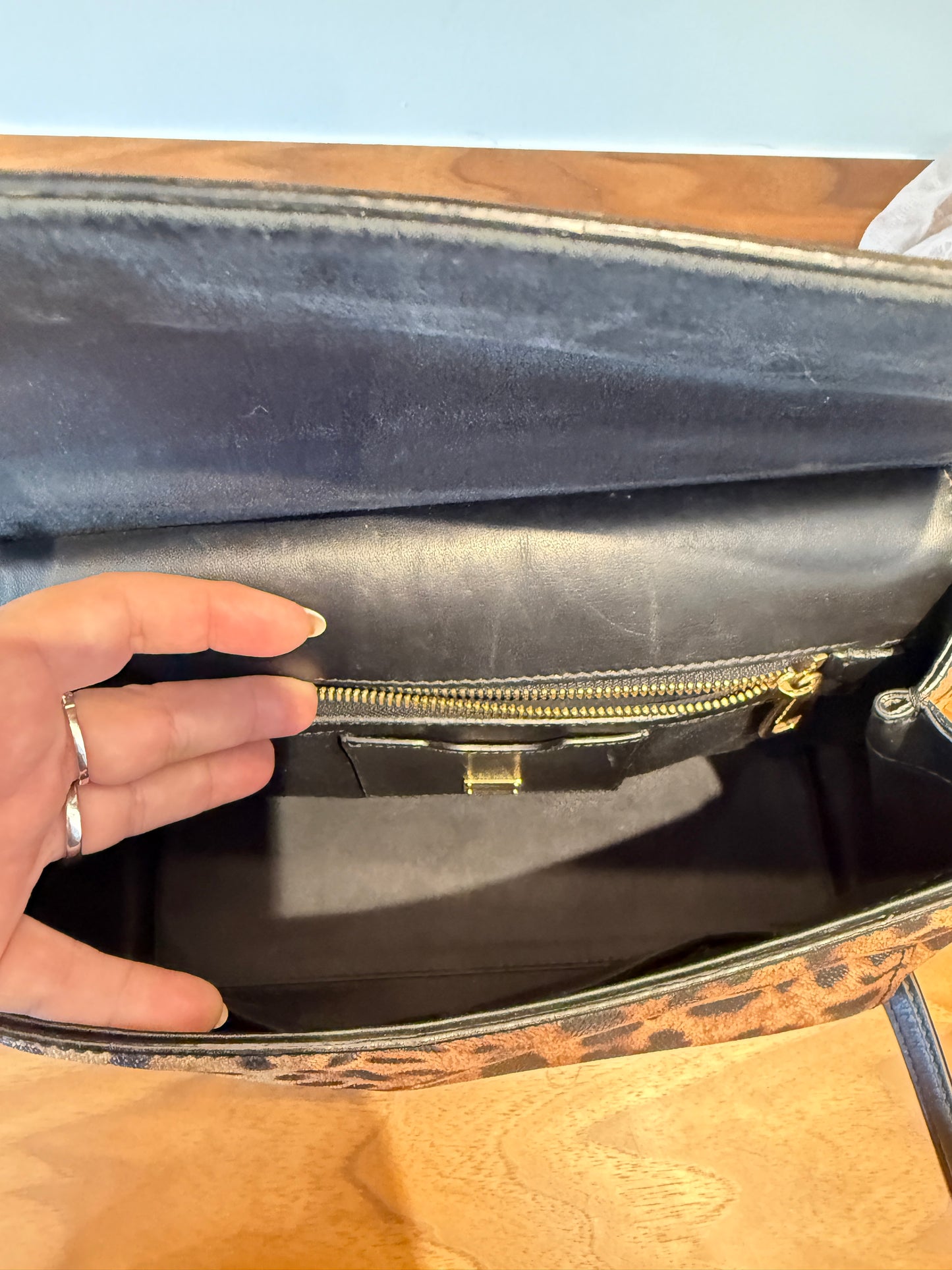 Prada Galleria Large in Saffiano Leather in Navy Blue Pre-Owned