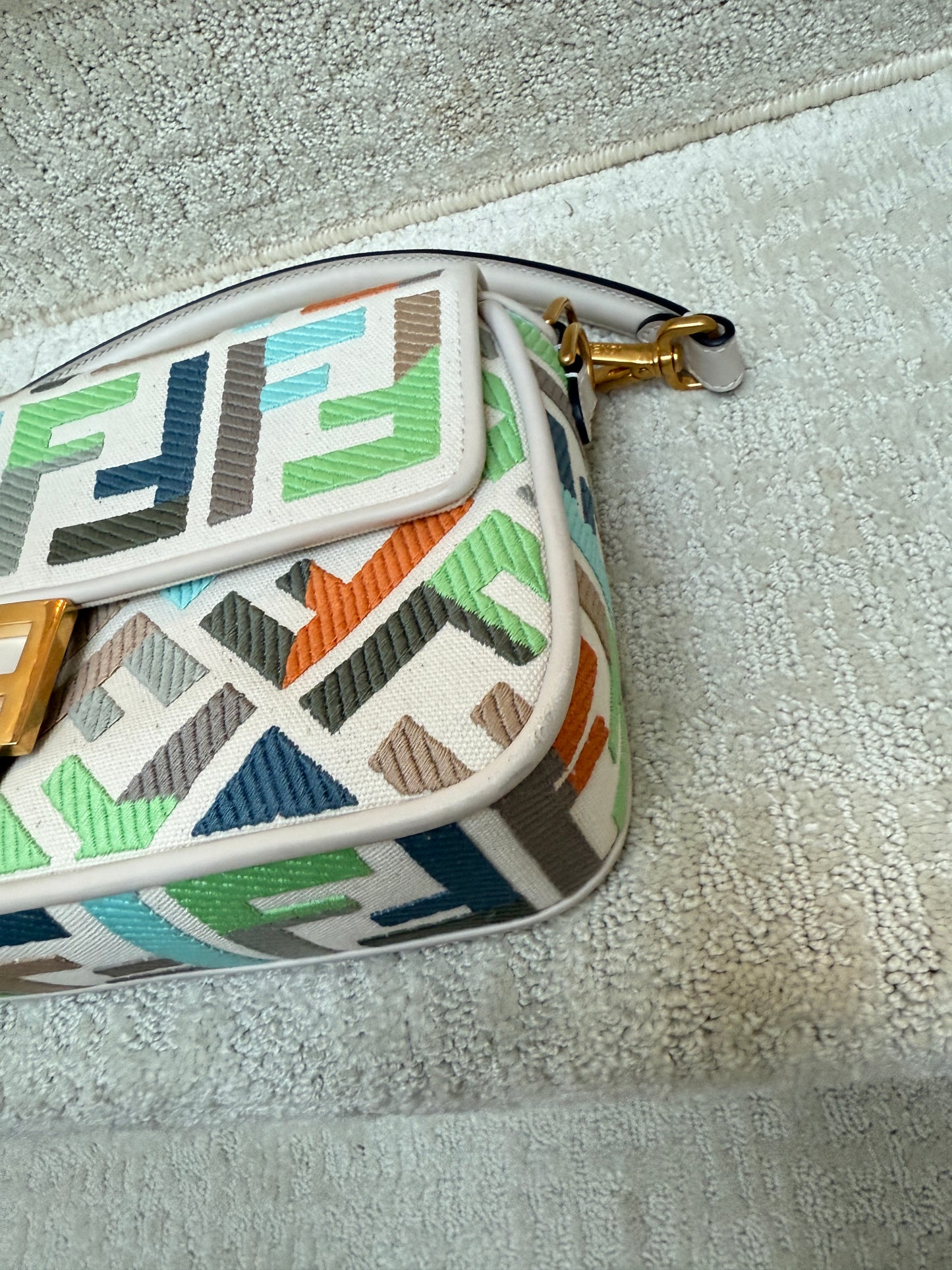Fendi Canvas Vitello Seta FF Embroidered Baguette in pastel