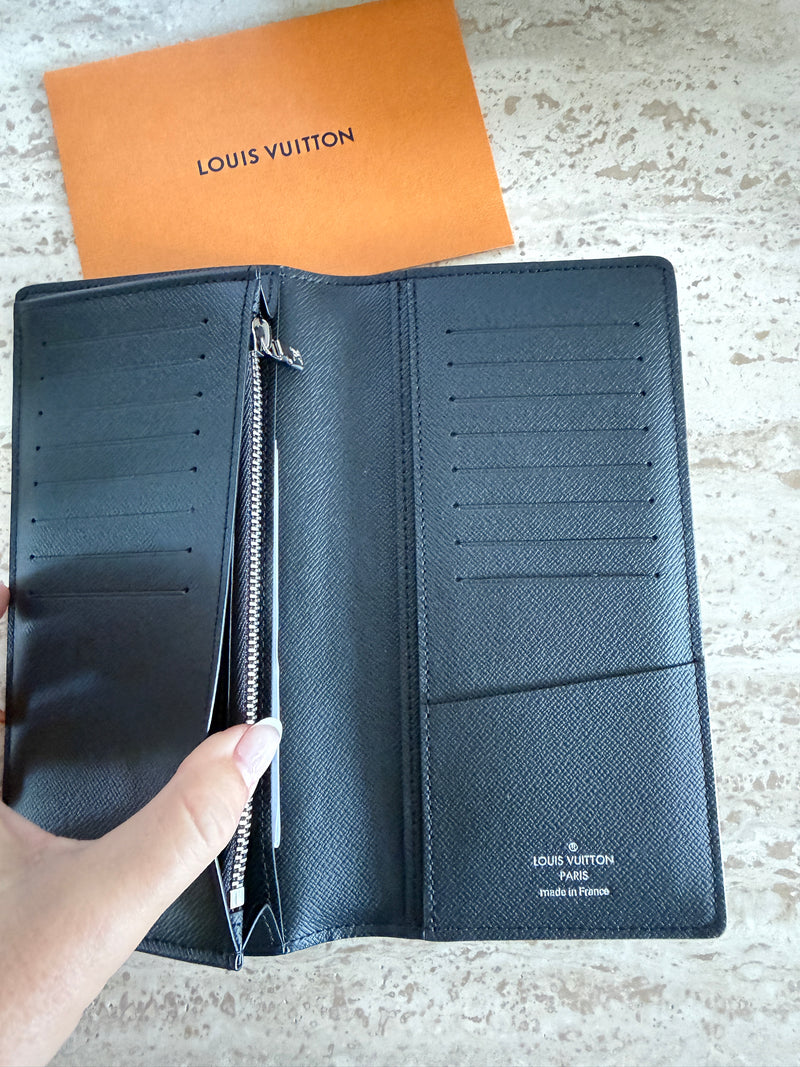louis vuitton brazza leather wallet black like new authentic pre-owned 
