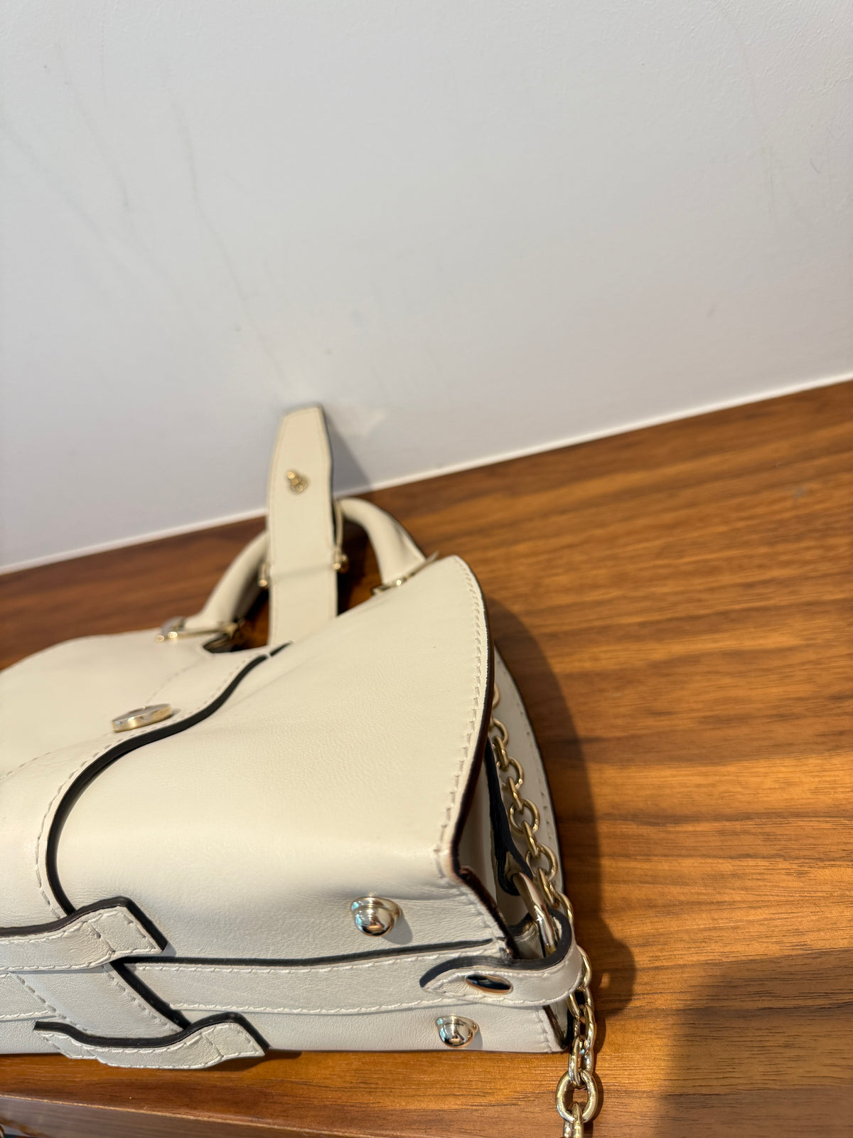 Gucci Stirrup Handbag Small White Pre-Owned