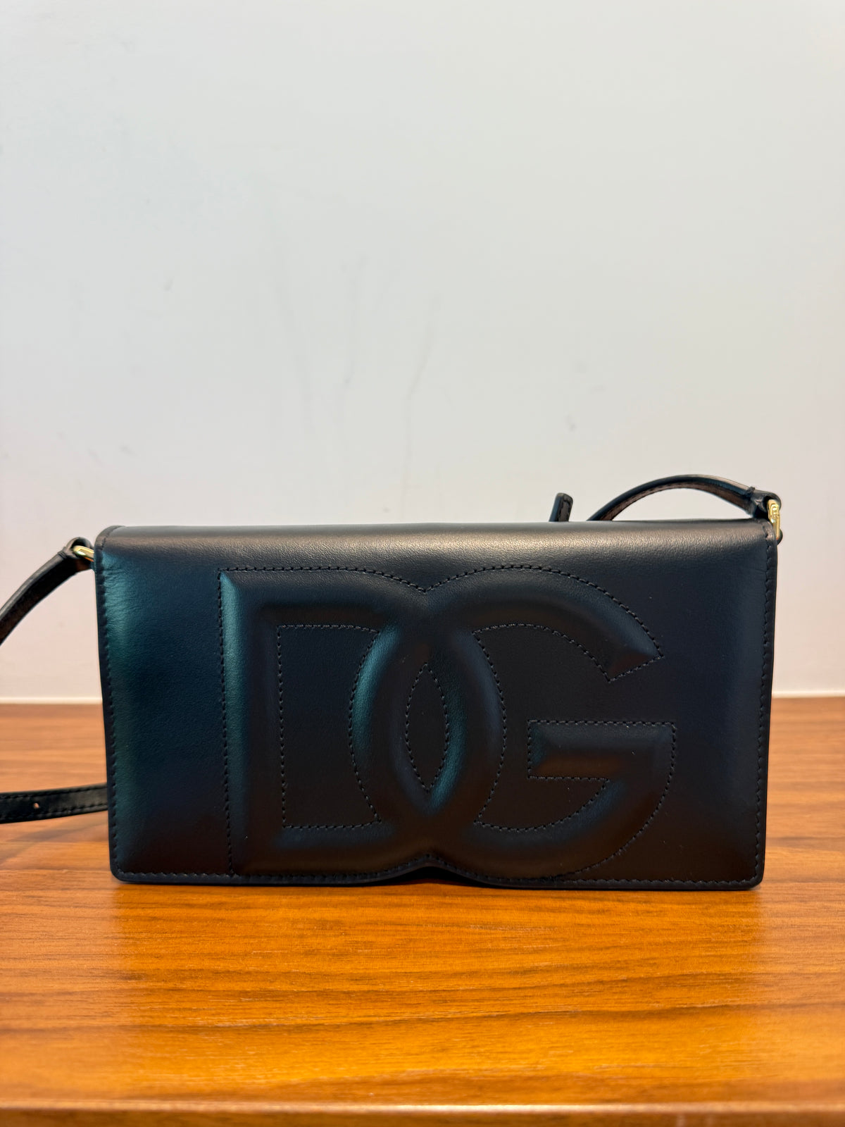 Dolce & Gabanna Handbag with Shouder Strap in Black FULL SET