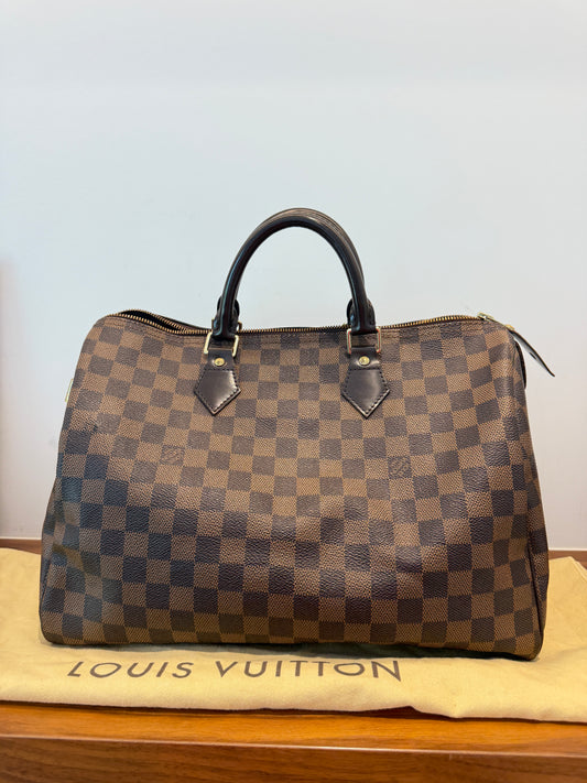 Louis Vuitton Speedy 30 in Damier Ebene Pre-Owned