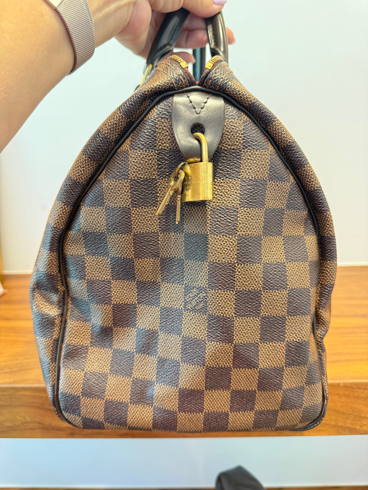 Louis Vuitton Speedy 30 in Damier Ebene Pre-Owned