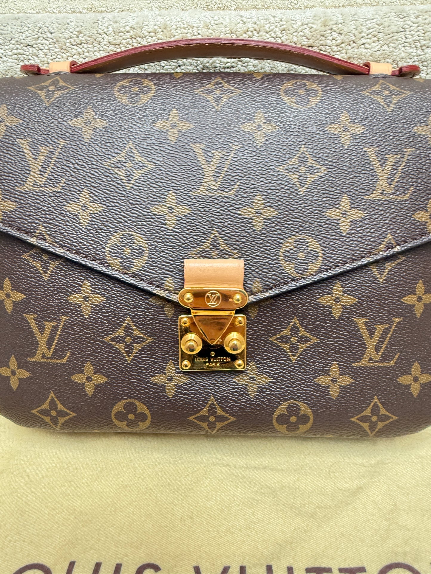 Louis Vuitton Monogram Pochette Metis