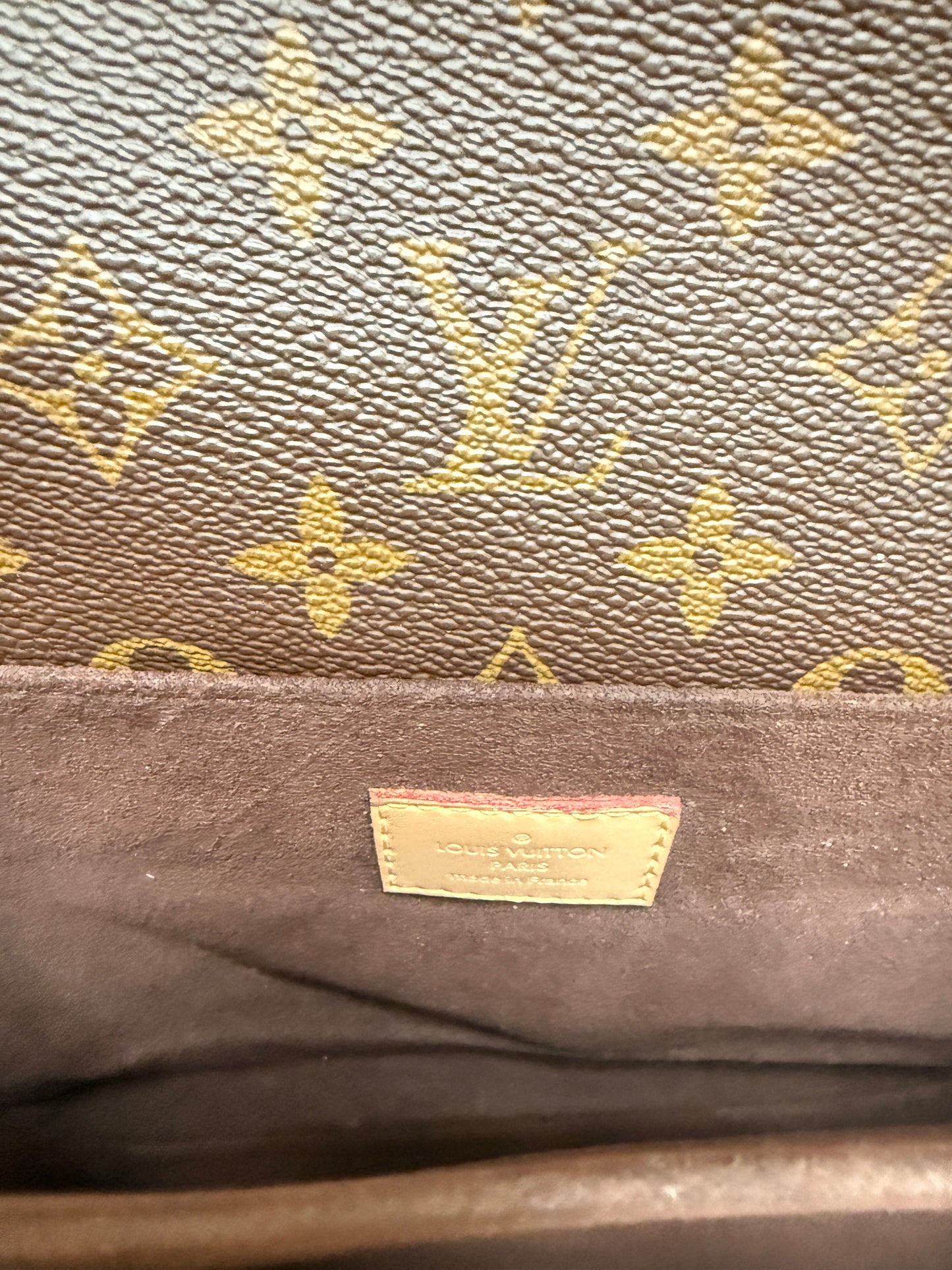 Louis Vuitton Monogram Pochette Metis