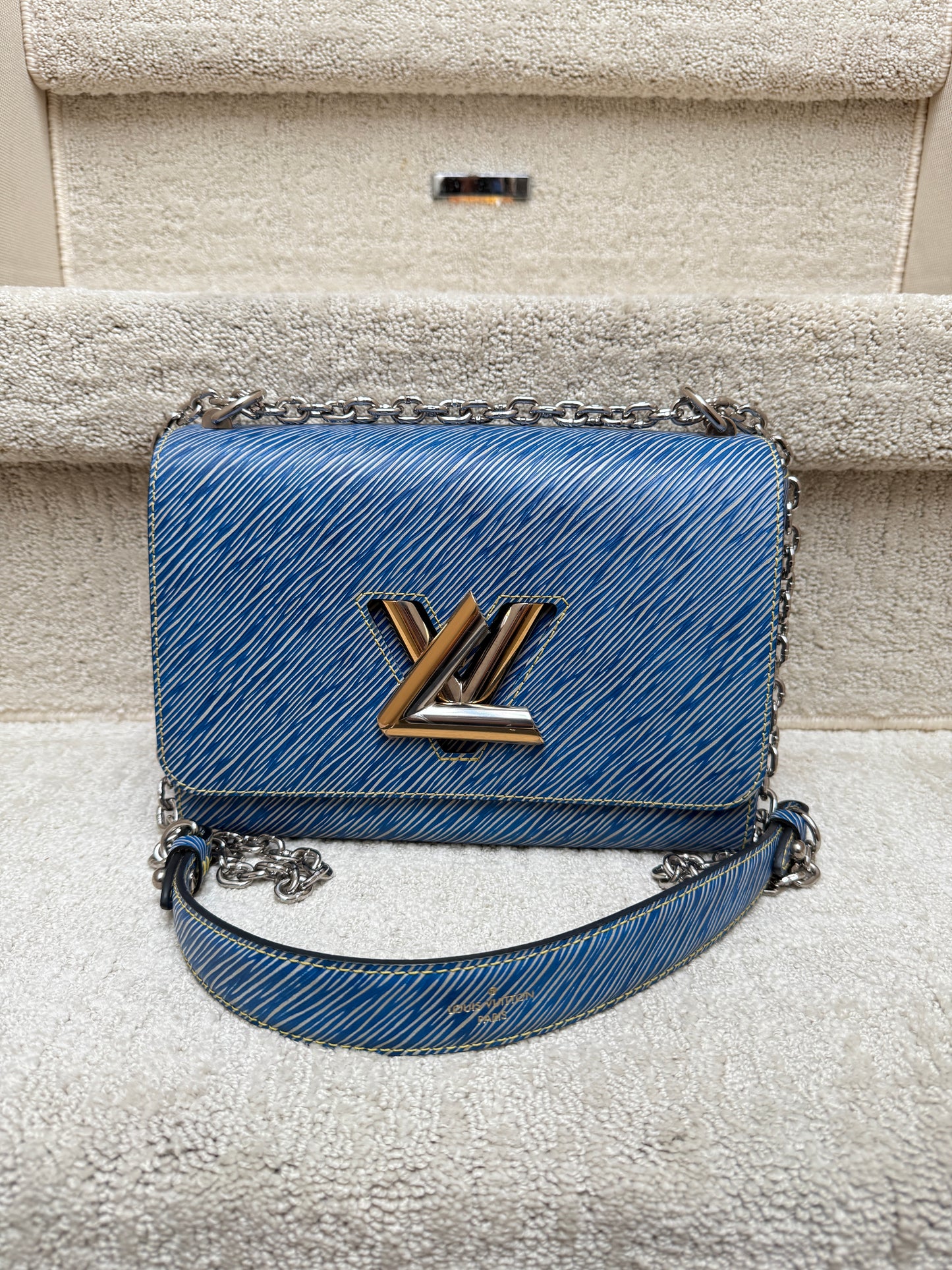 Louis Vuitton Epi Twist Shoulder Bag in light Denim
