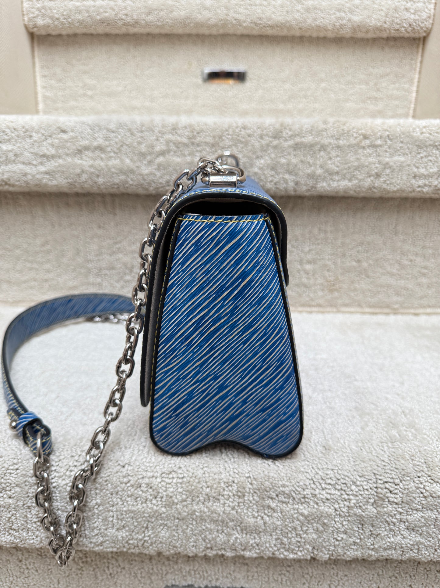 Louis Vuitton Epi Twist Shoulder Bag in light Denim