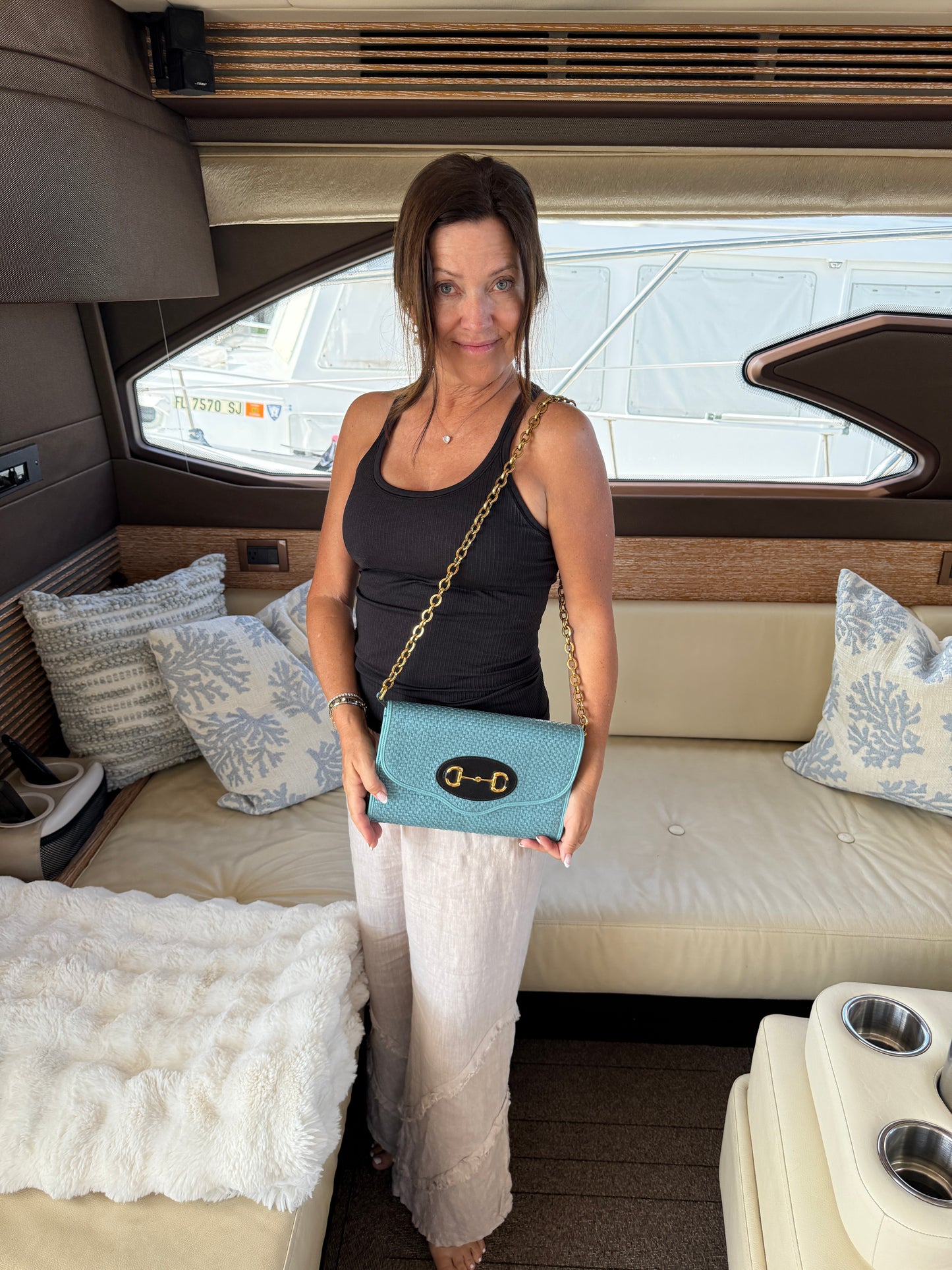 Gucci Horsebit 1955 Curved Flap Shoulder Bag in Blue Raffia