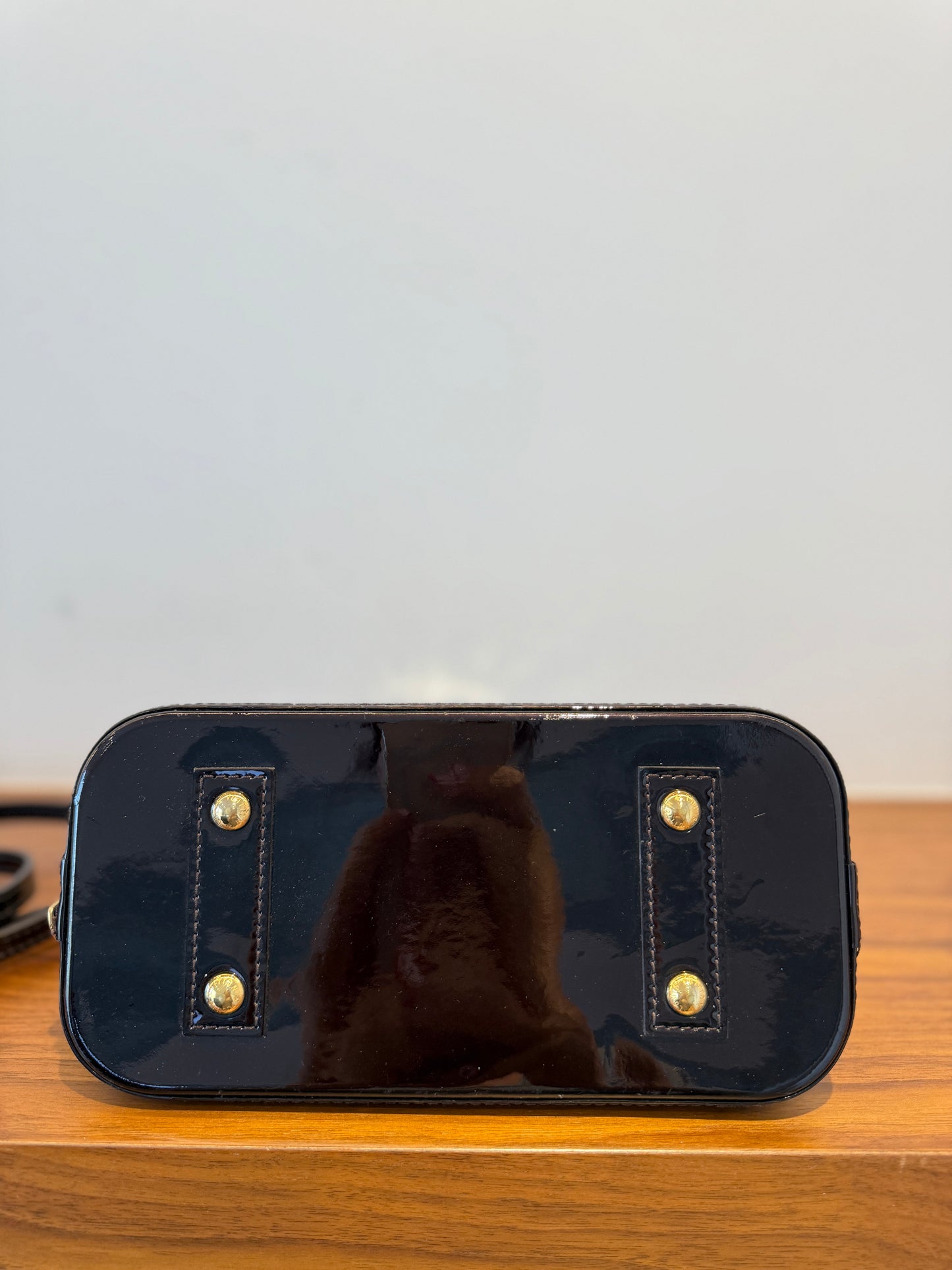 Louis Vuitton Vernis Alma BB In Amarante