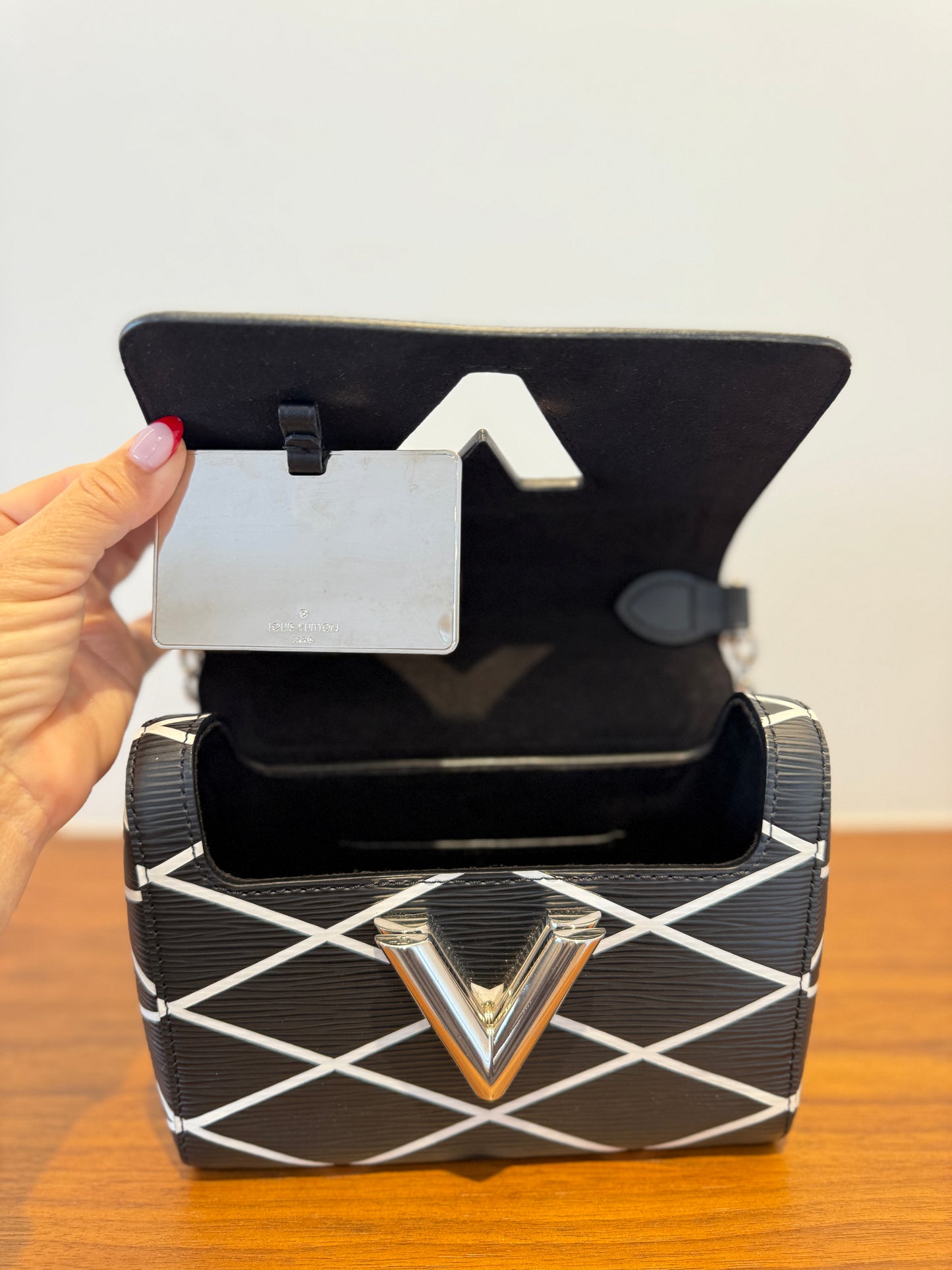 Louis Vuitton Epi Twist Shoulder Bag PM in Black and White