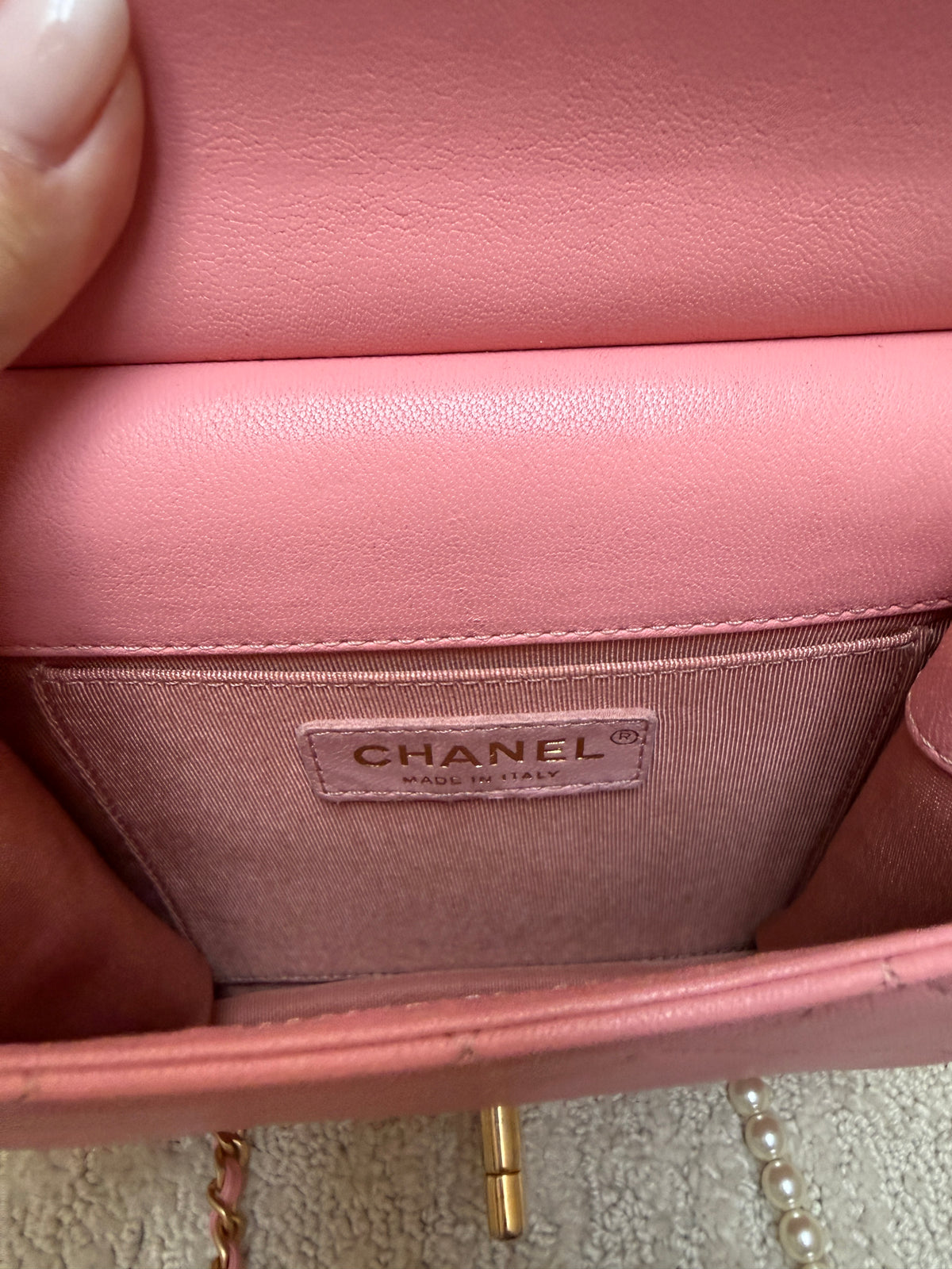 Chanel Chic Pearls Flap Bag in Pink Quilted Goatskin