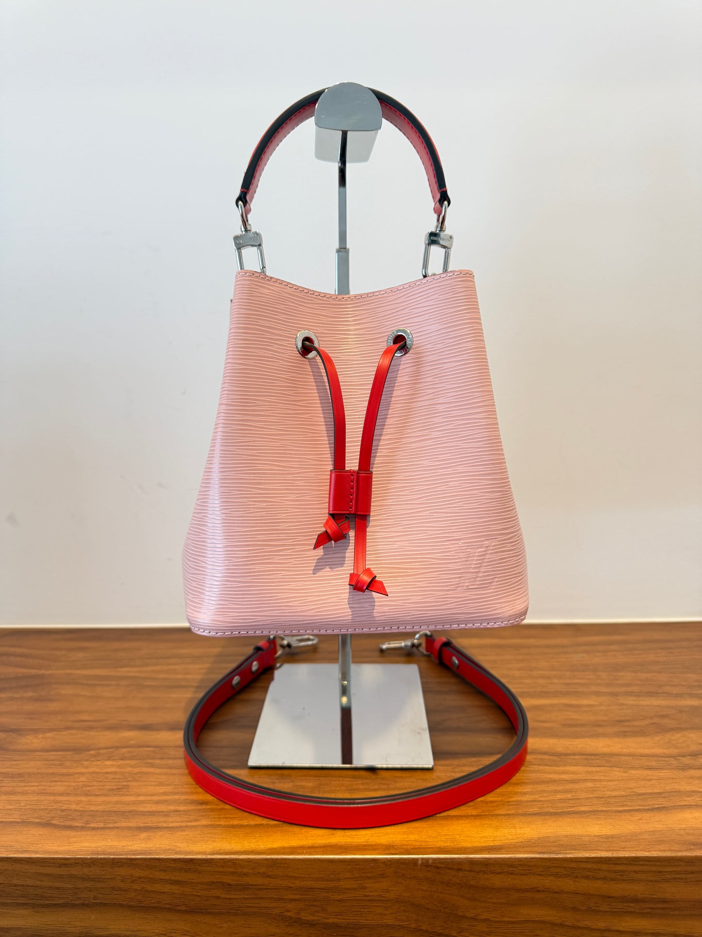 Louis Vuitton Epi NeoNoe BB Rose Ballerine