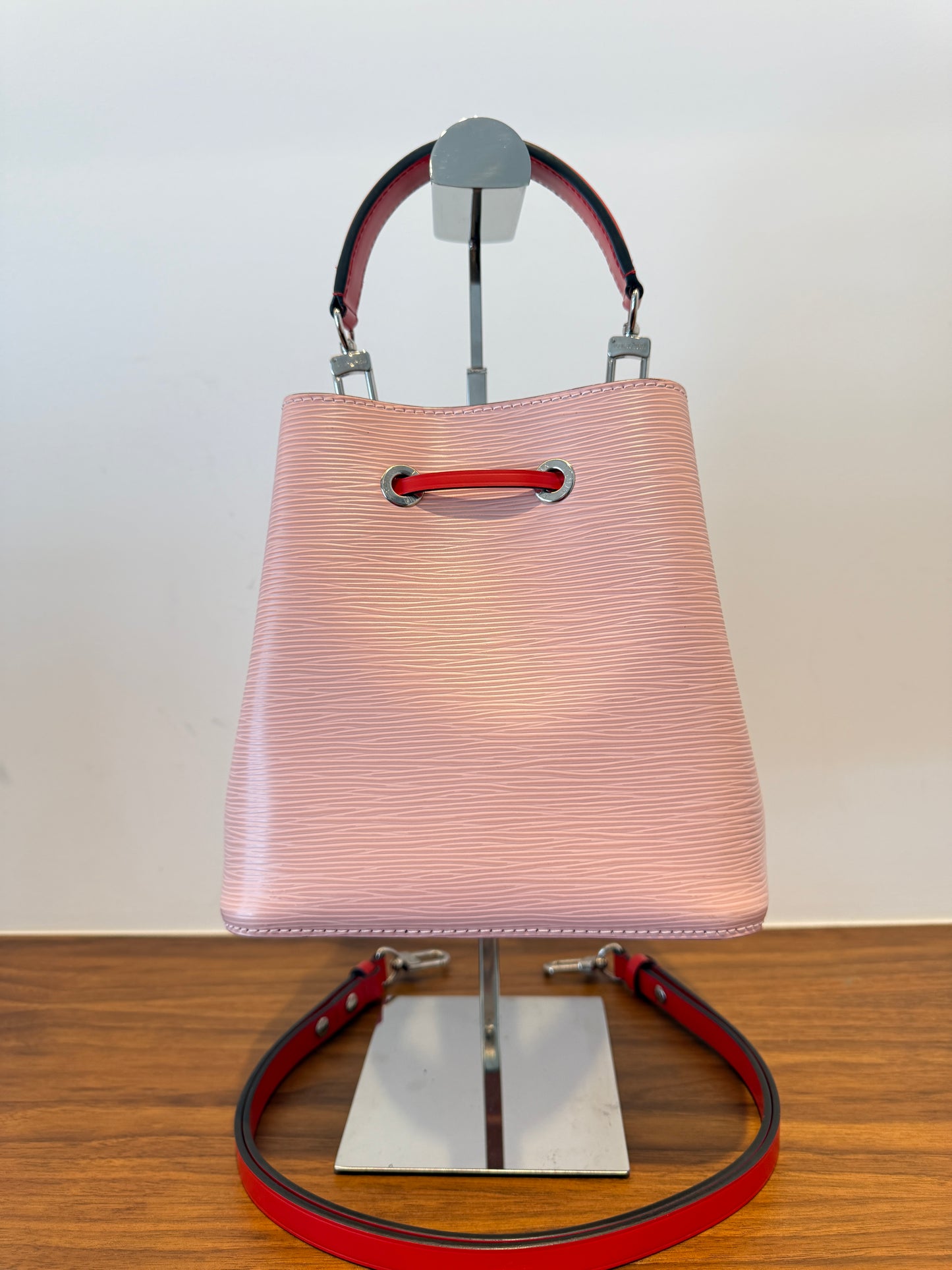 Louis Vuitton Epi NeoNoe BB Rose Ballerine