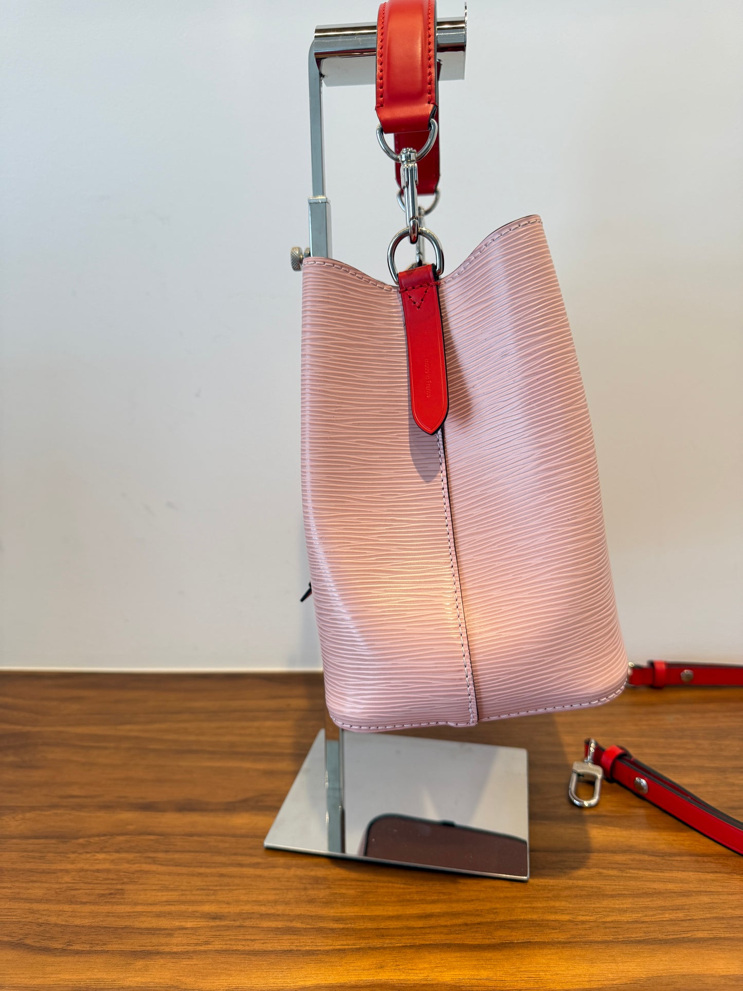 Louis Vuitton Epi NeoNoe BB Rose Ballerine