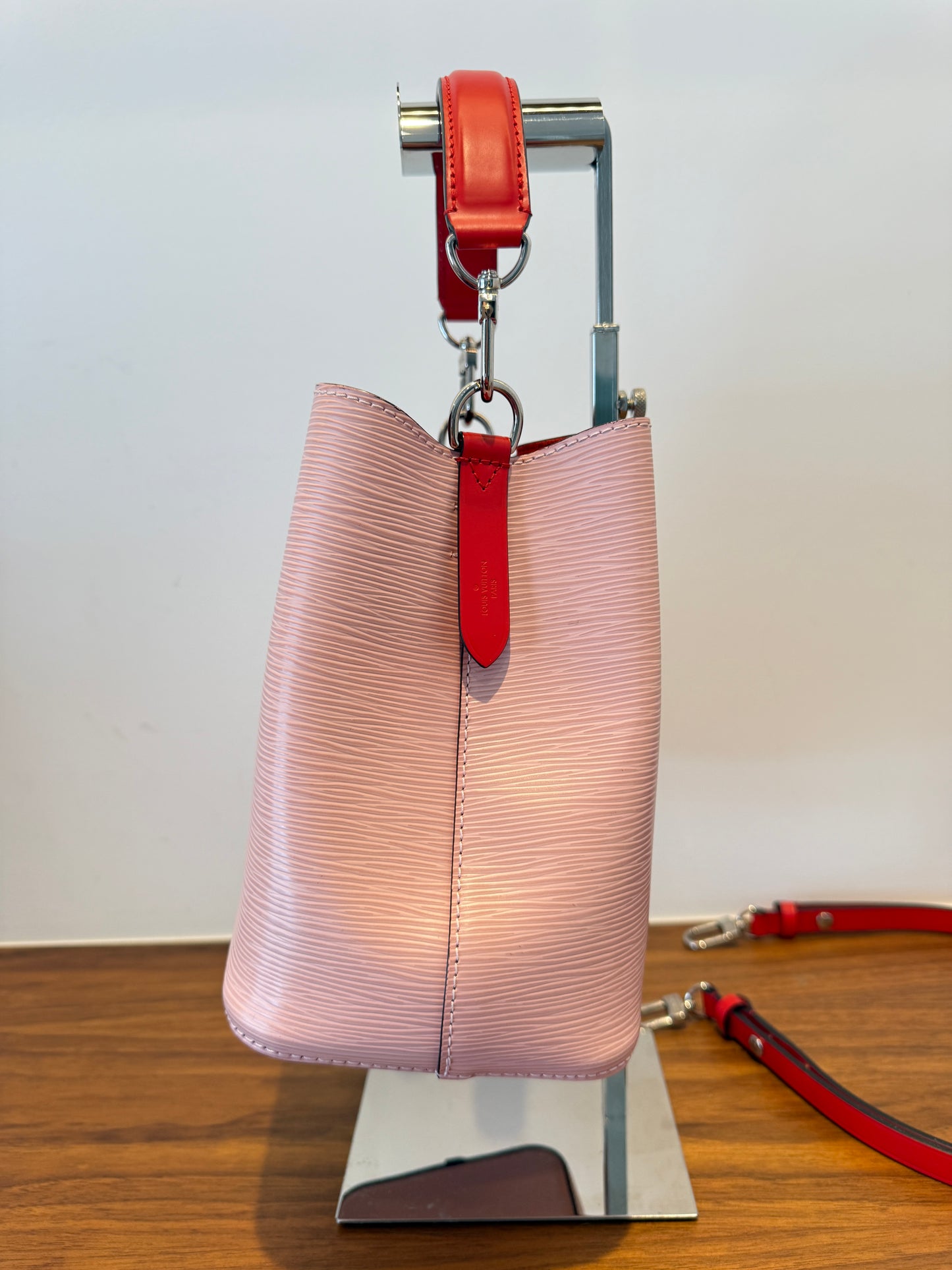 Louis Vuitton Epi NeoNoe BB Rose Ballerine
