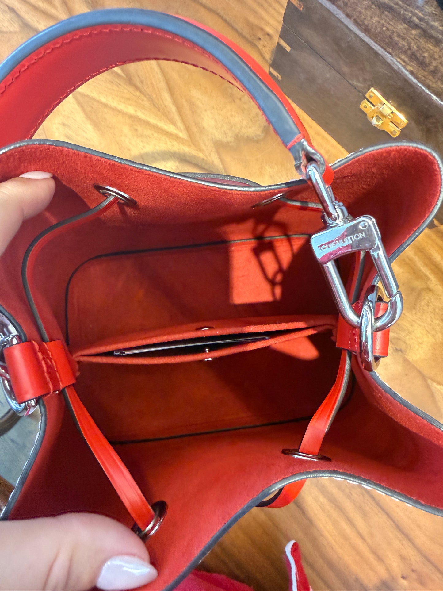 Louis Vuitton Epi NeoNoe BB Rose Ballerine
