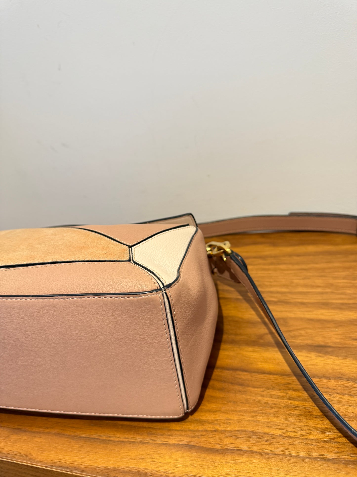Loewe Puzzle Bag in Blush Small
