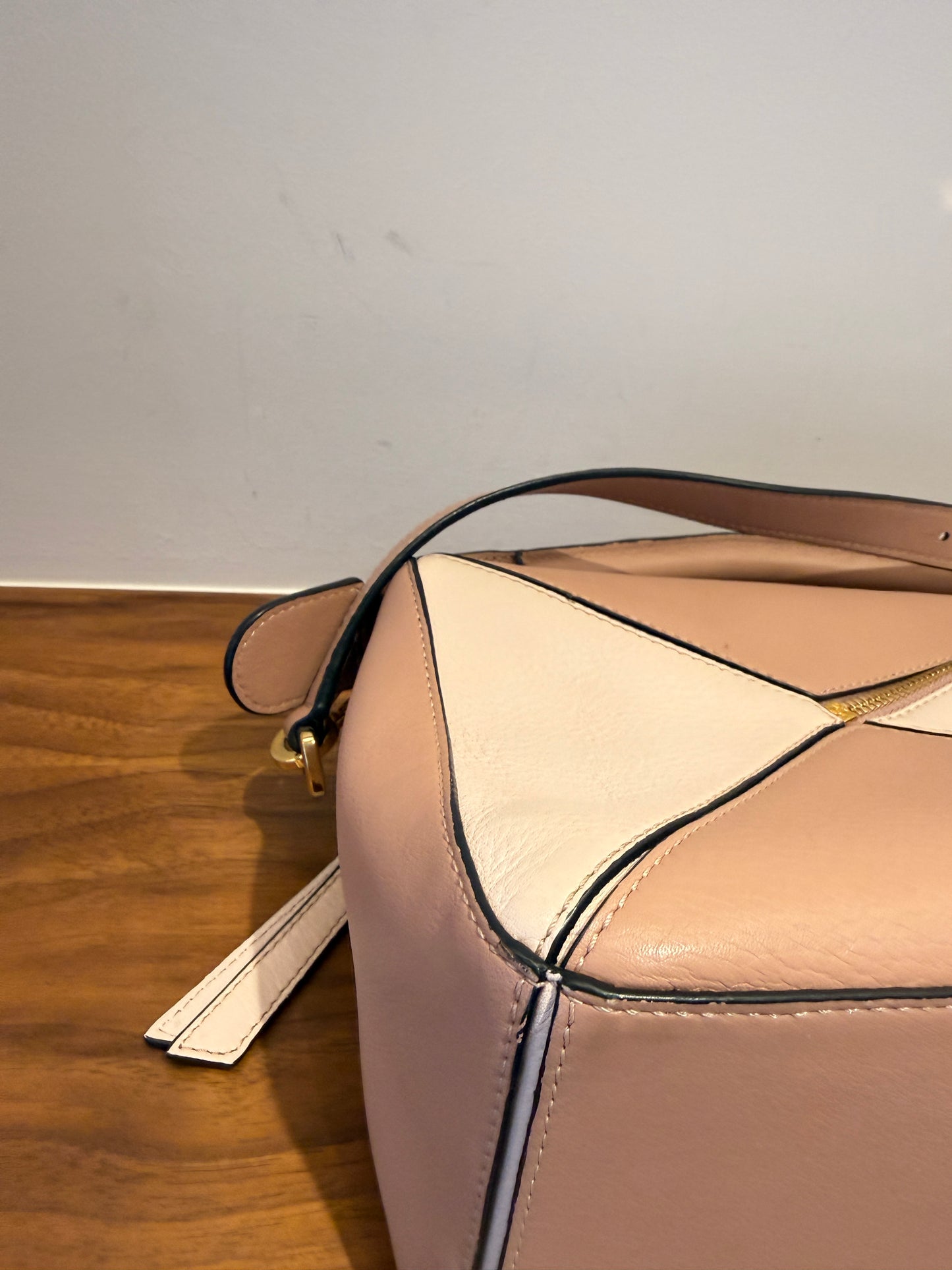 Loewe Puzzle Bag in Blush Small
