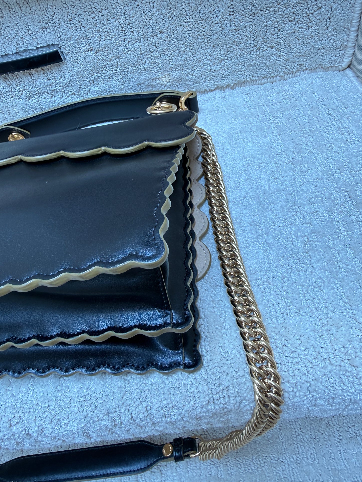 Fendi Vitello Liberty Scalloped Studded Kan I Shoulder Bag Black