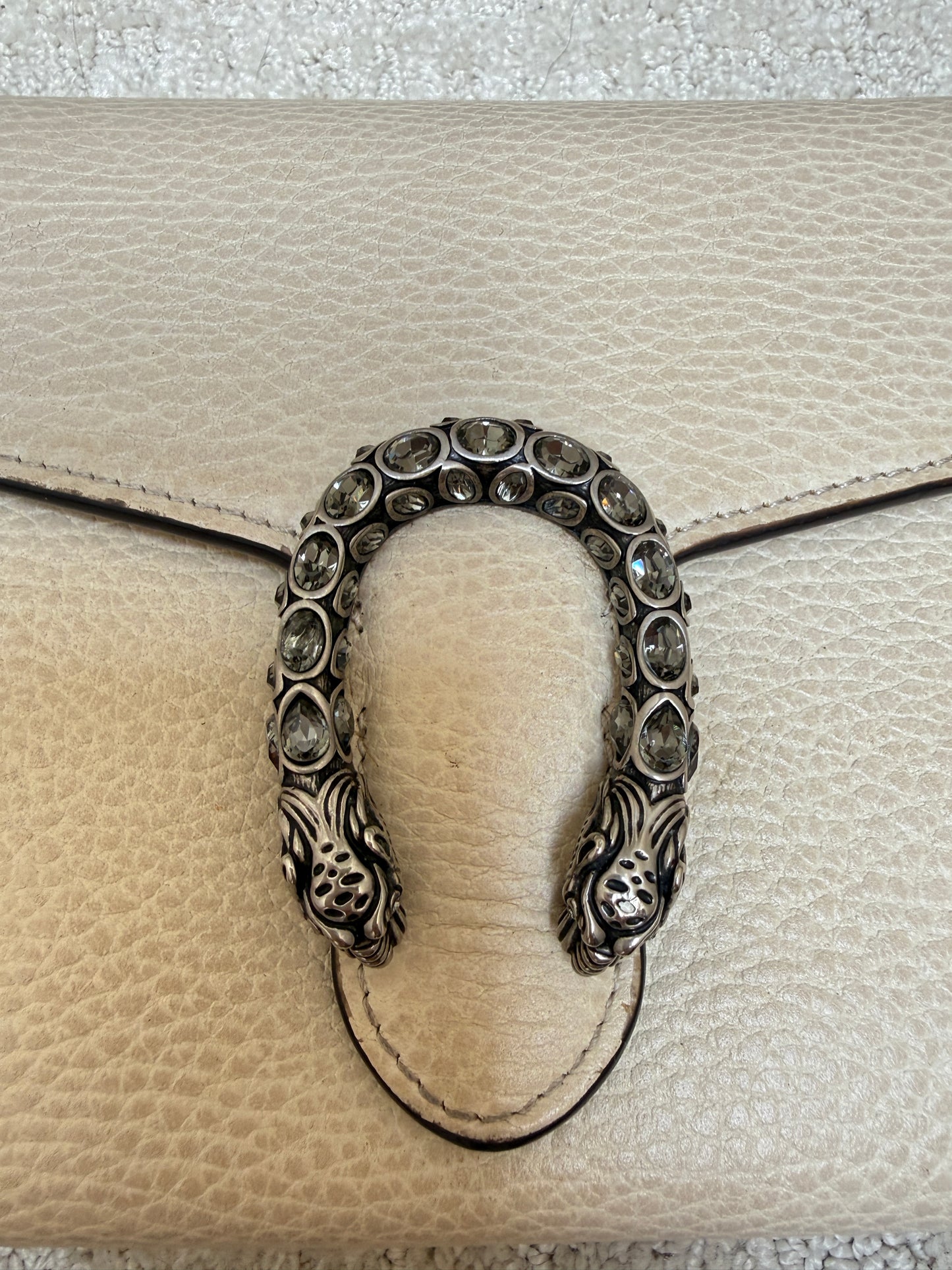 Gucci Calfskin Dionysus Wallet on Chain in Mystic White