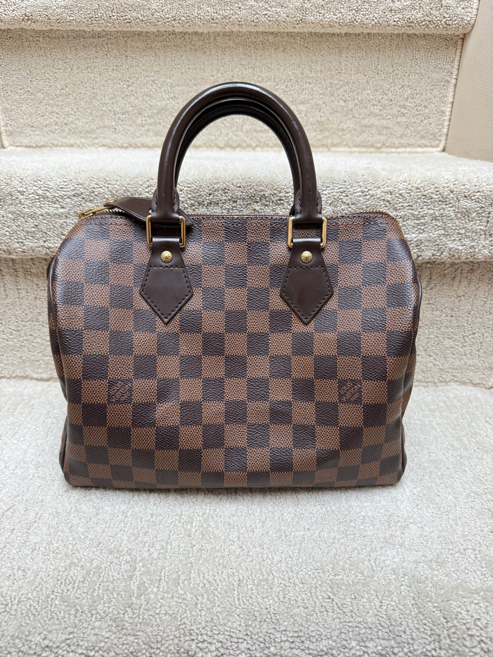 Louis Vuiton Speedy 25 in damier ebene for sale preowned