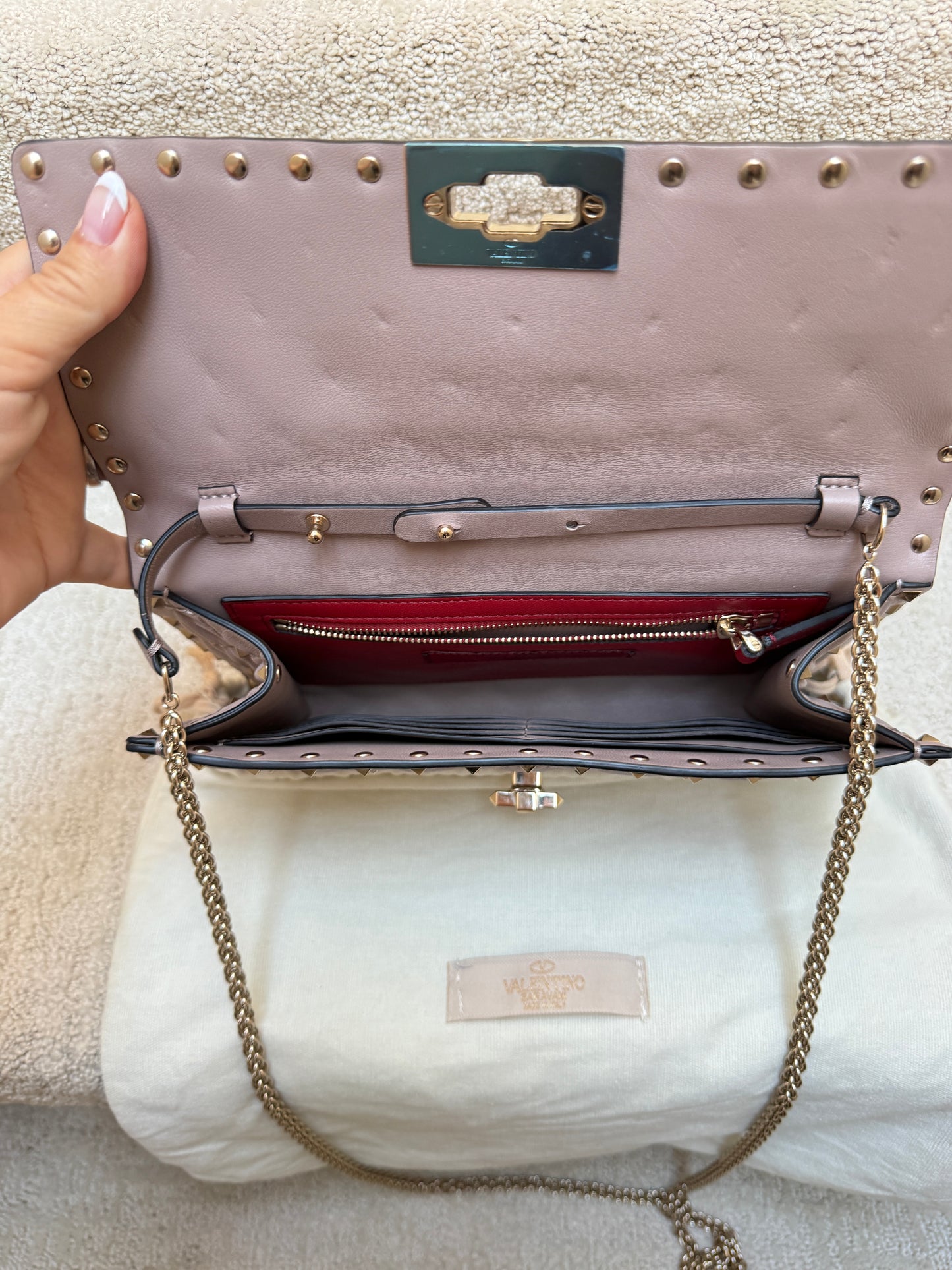 Valentino Garavani Lambskin Rockstud Spike Wallet on Chain Beige Pre-Owned