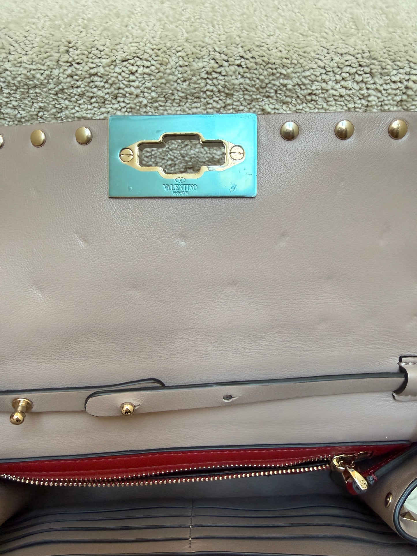 Valentino Garavani Lambskin Rockstud Spike Wallet on Chain Beige Pre-Owned