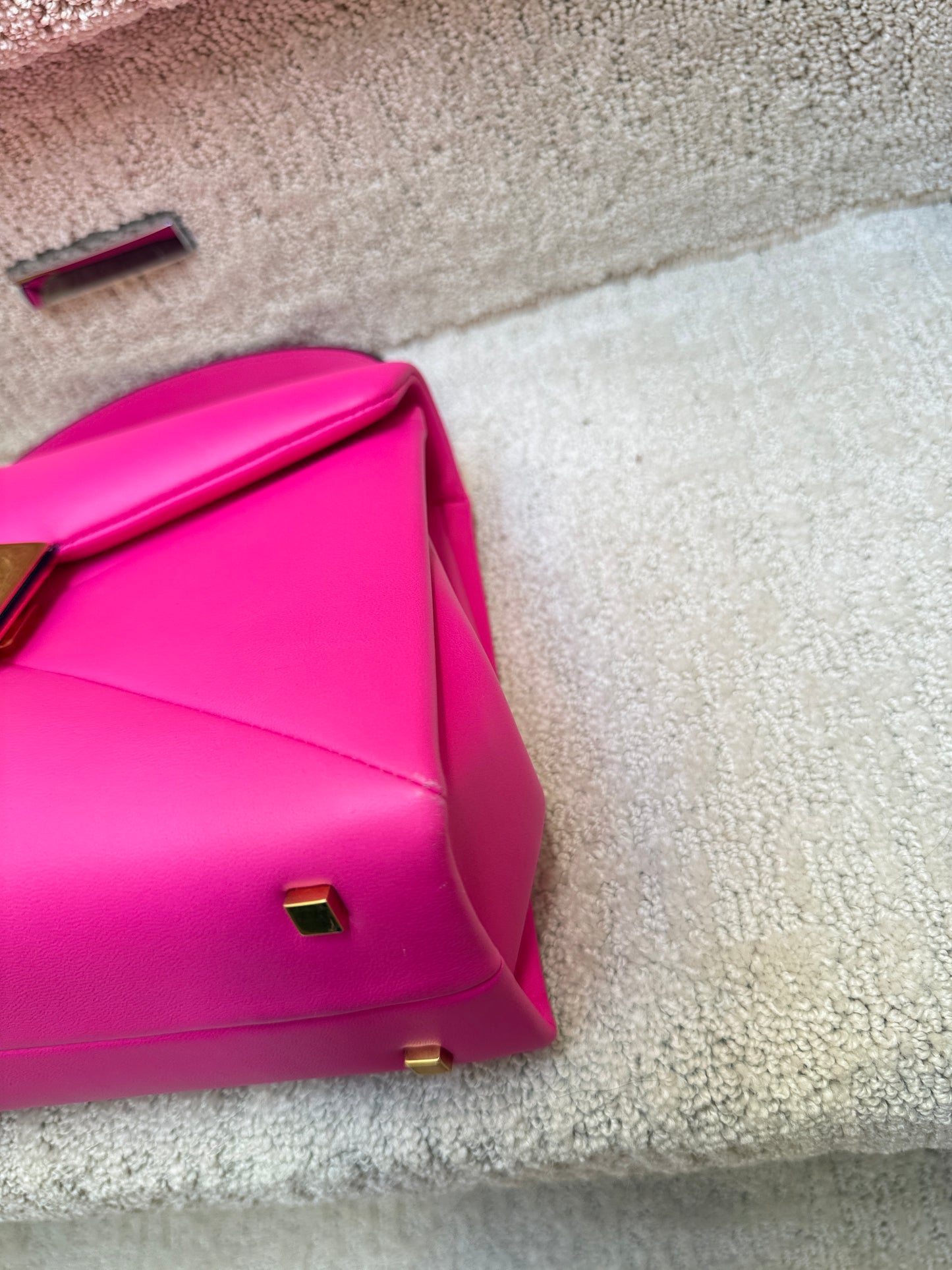 Valentino Garavani One Stud quilted leather shoulder bag in bright pink