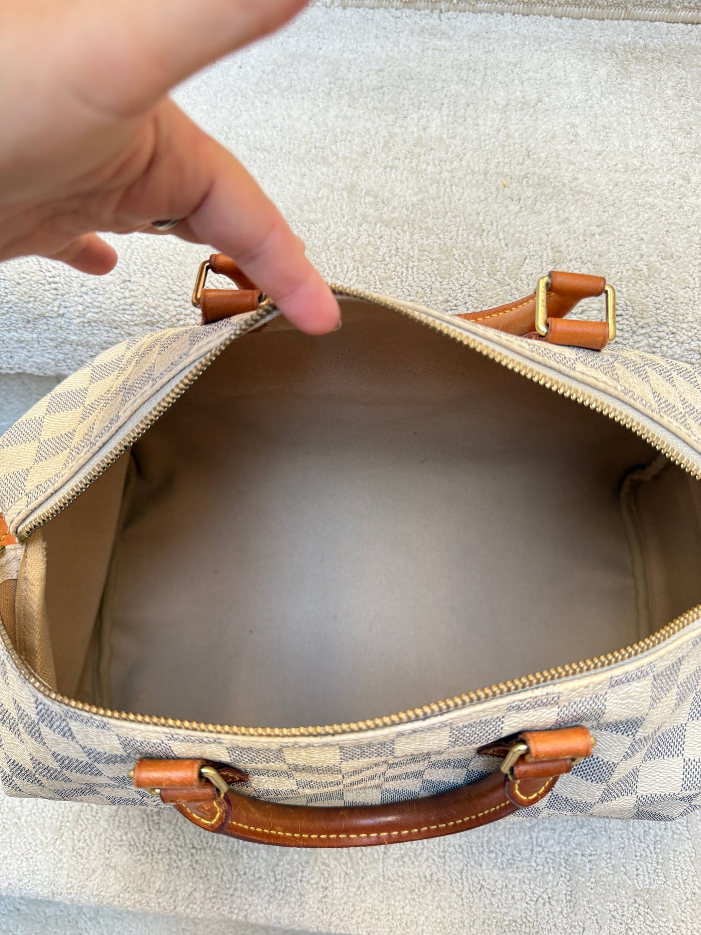 Louis Vuitton Speedy 35 in Damier Azur