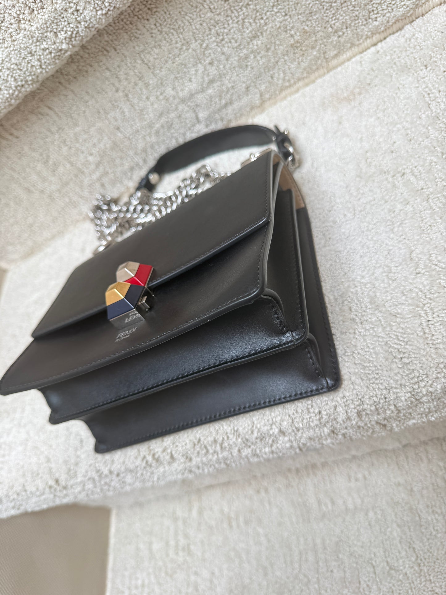 Fendi Vitello Small Kan I Shoulder Bag Black