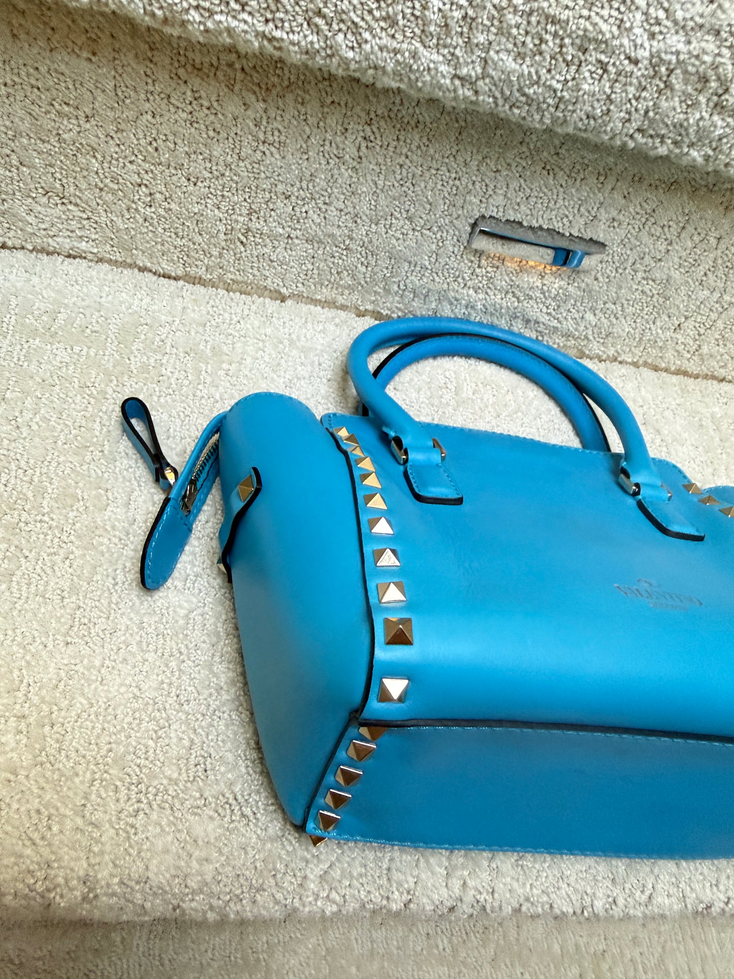 Valentino Rockstud Tote in Small Size Turquoise Leather