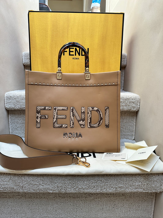 NEW!! Fendi Sunshine Medium Light brown leather and elaphe shopper bag