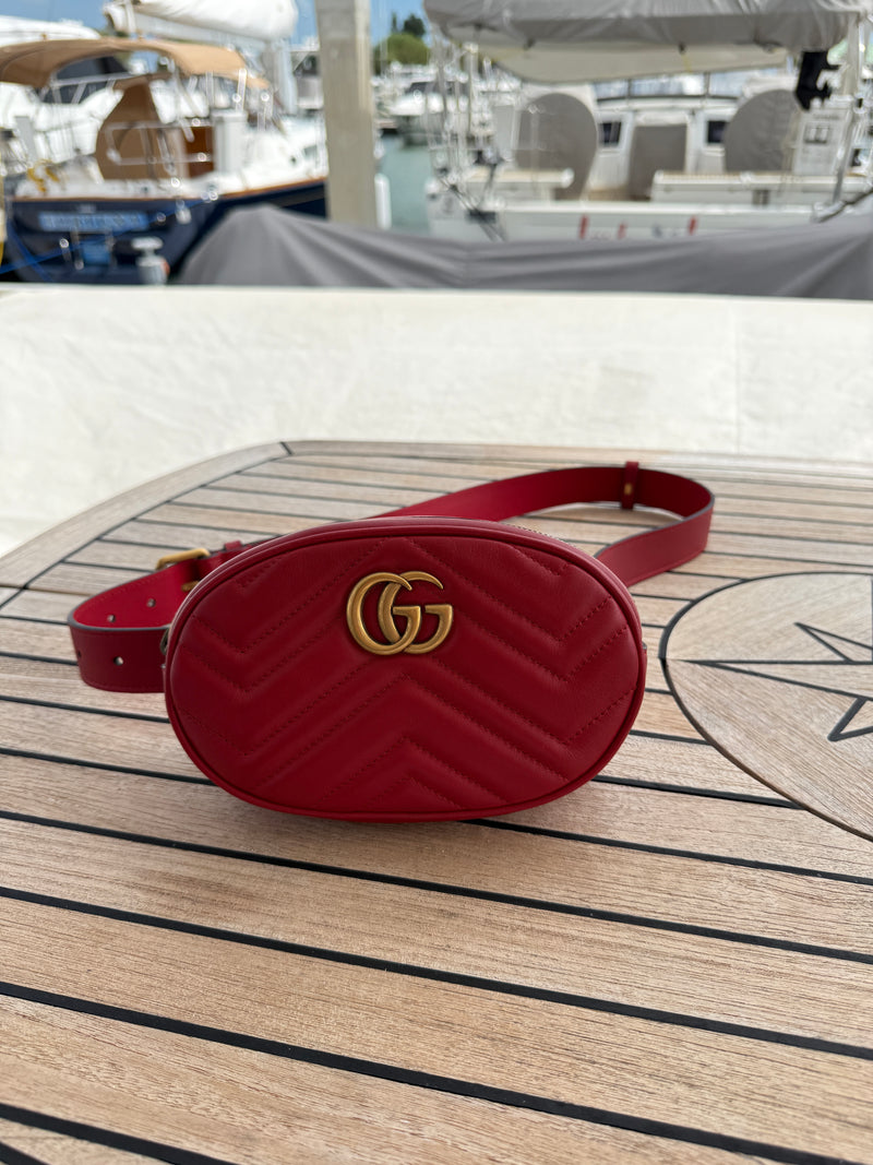 Gucci Red Quilted Leather GG Marmont Waist Belt Bag Size 95/38